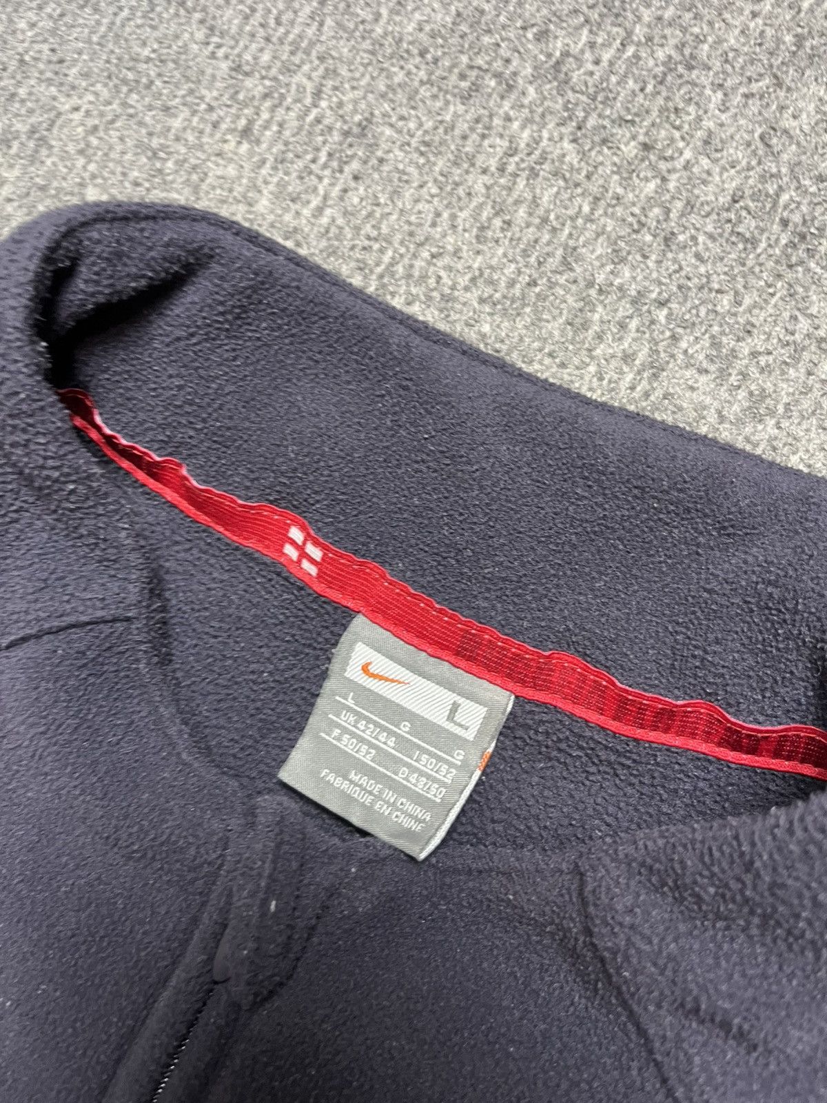 Nike Vintage Nike fleece England Size US L / EU 52-54 / 3 - 5 Thumbnail