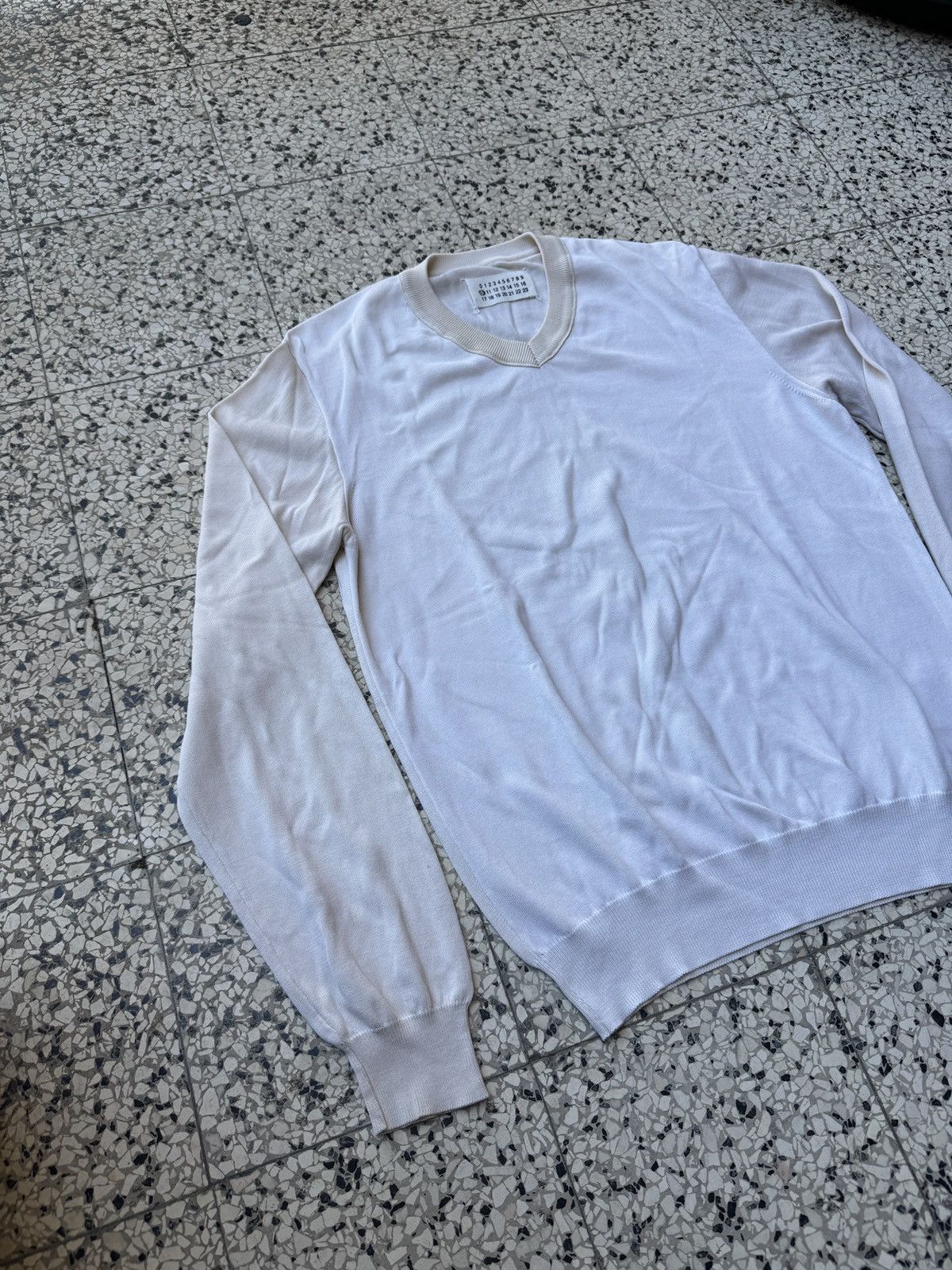 Maison Margiela Maison Martin Margiela hammer sleeve v-neck sweater Size M Size US M / EU 48-50 / 2 - 3 Thumbnail