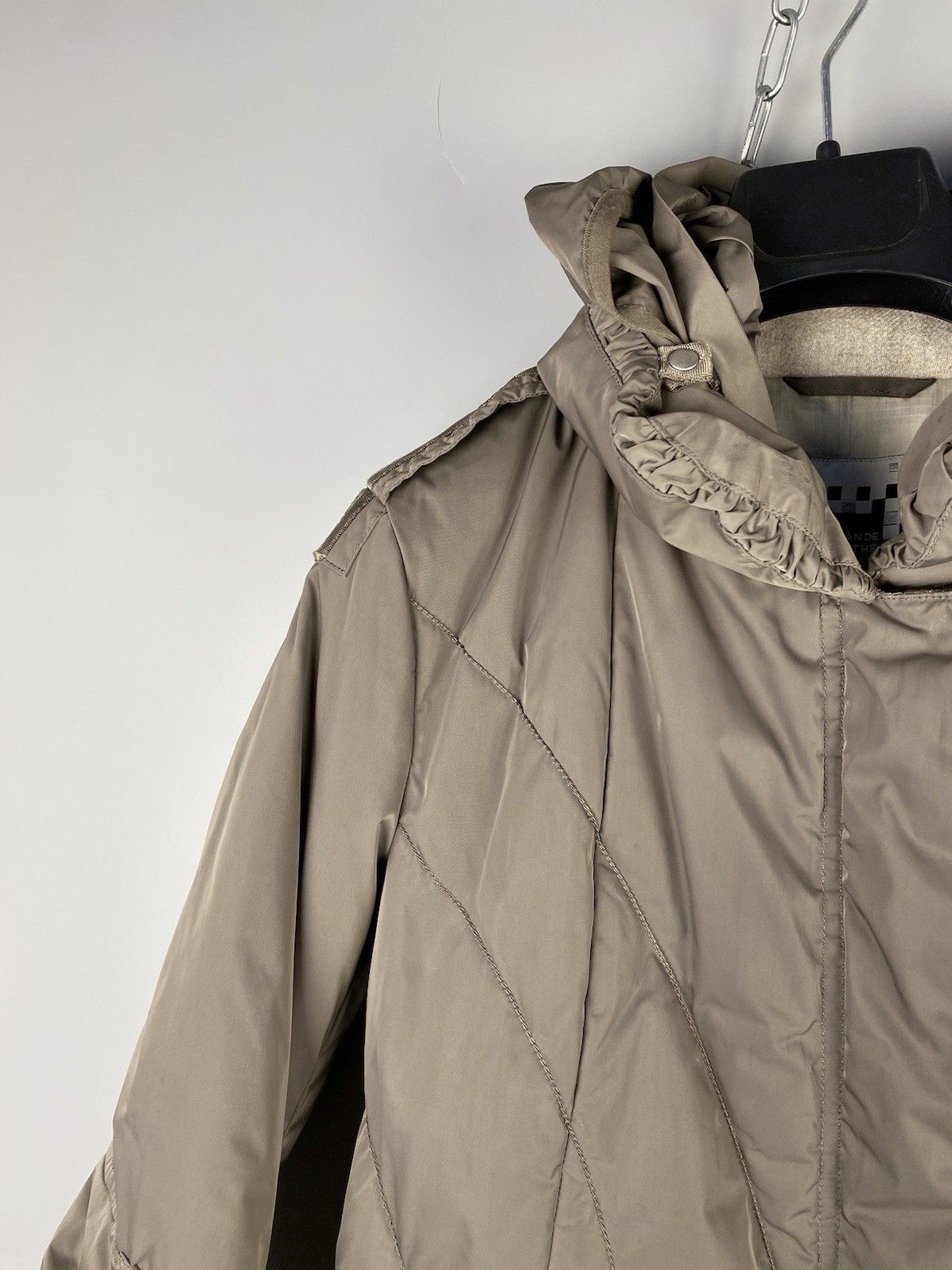 Marithe + Francois Girbaud Marithe Francois Girbaud Beige Down Jacket Puffer Size S / US 4 / IT 40 - 5 Thumbnail