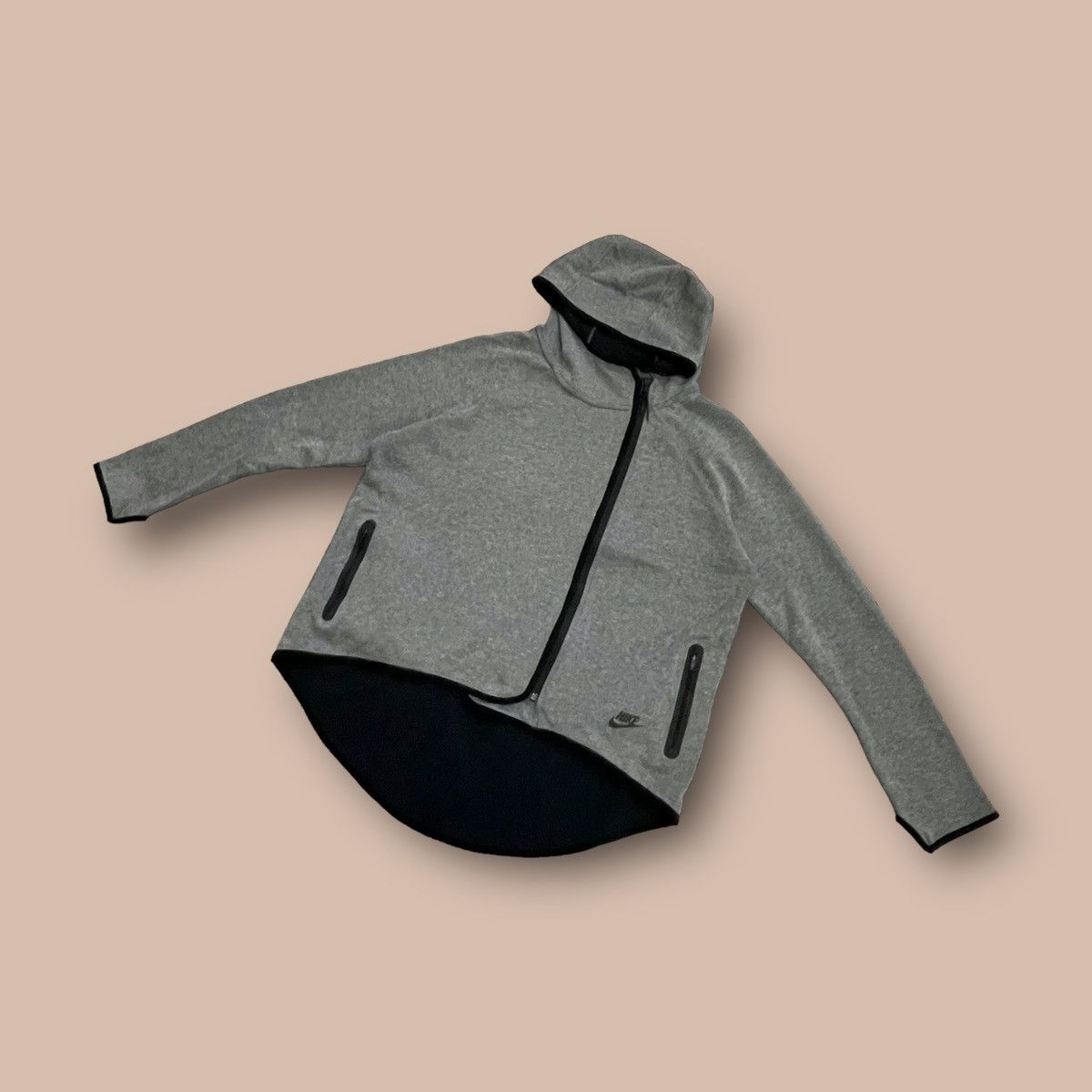 Nike Nike Tech Fleece Women's Full Zip Cape Hoodie Carbon Heather Size L / US 10 / IT 46 - 3 Thumbnail
