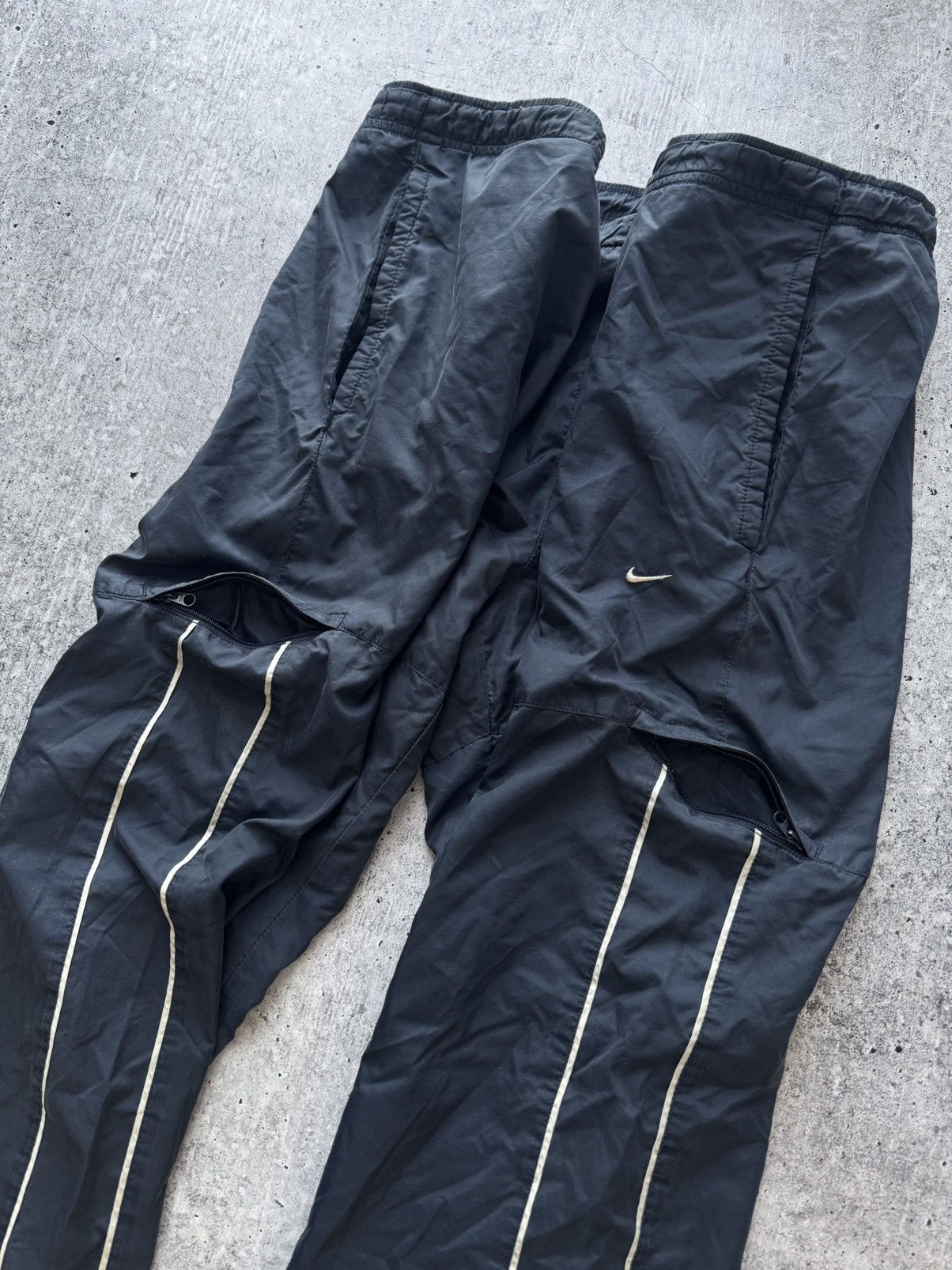 Nike Nike vintage nylon pants drill y2k Size US 36 / EU 52 - 5 Thumbnail