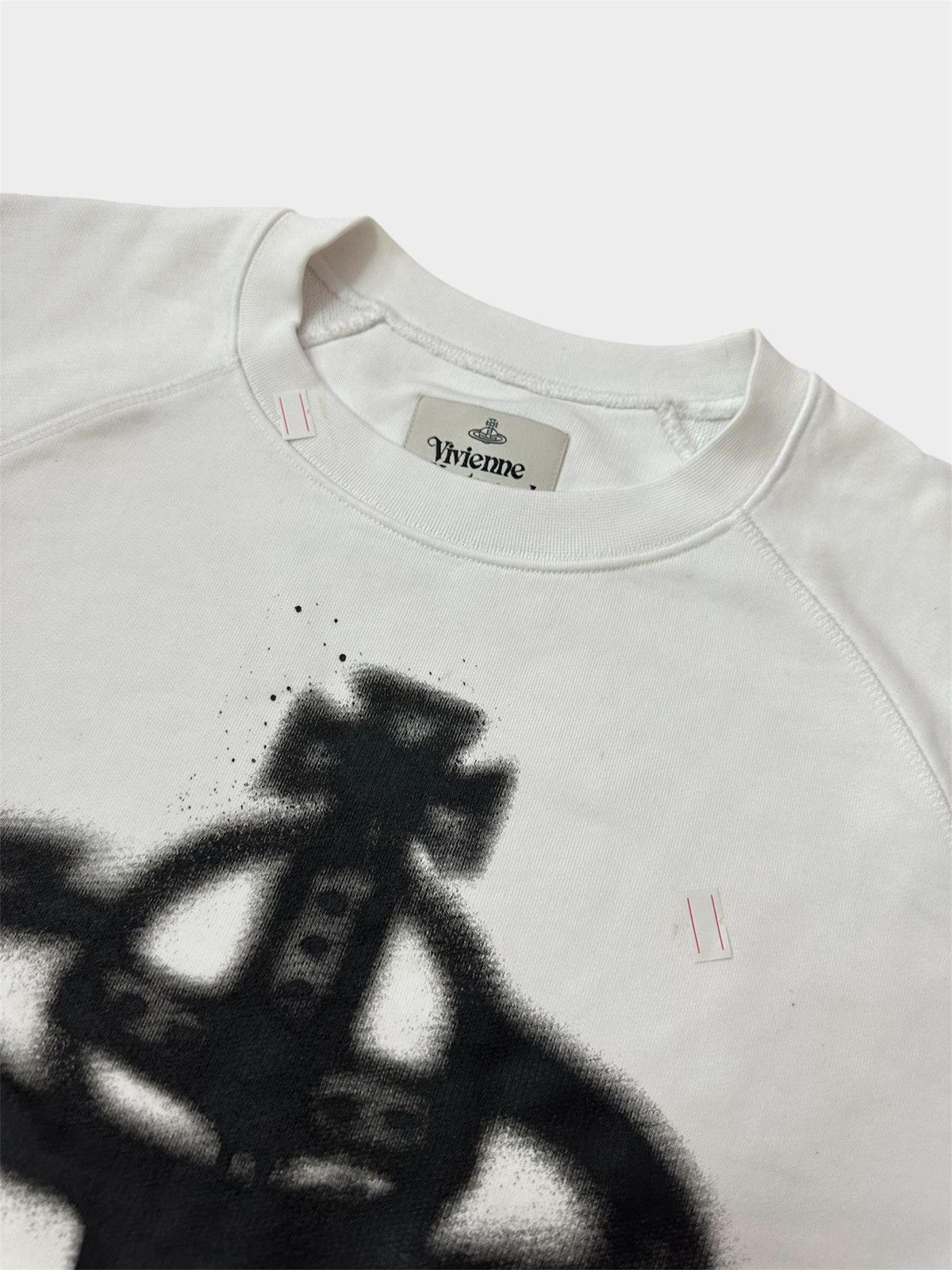 Vivienne Westwood Vivienne Westwood Sweatshirt White Spray Orb Logo L Size US L / EU 52-54 / 3 - 2 Thumbnail