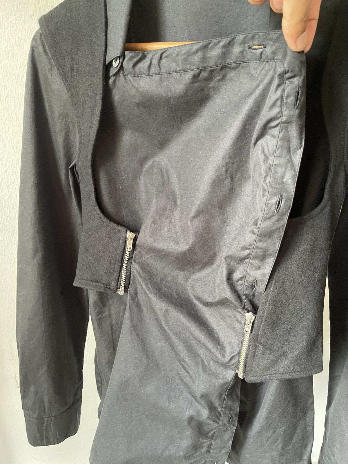 Hussein Chalayan HUSSEIN CHALAYAN 2000S BLACK ASYMMETRICAL AVANT GARDE ZIPPER Size S / US 4 / IT 40 - 11 Thumbnail