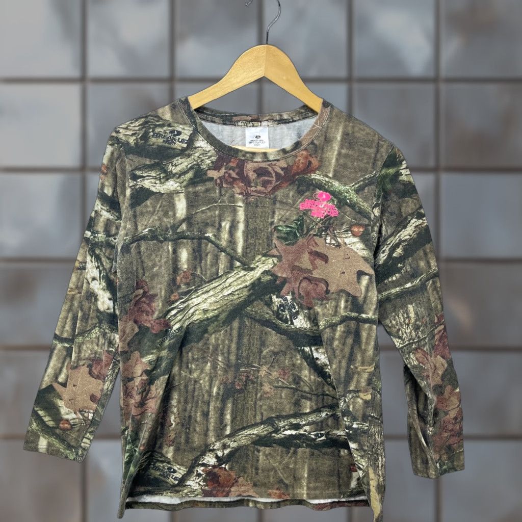 Vintage VINTAGE Y2K Realtree Camo Mossy Oak Long Sleeve Shirt Womens L Size L / US 10 / IT 46 - 1 Thumbnail