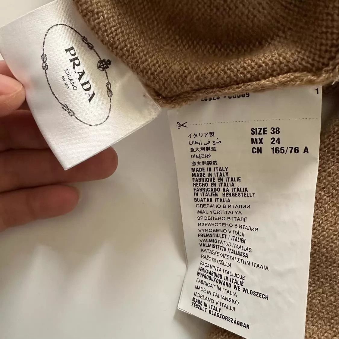 Prada Prada Vintage Cashmere Knit Sweater Back Tie Clean Size XS / US 0-2 / IT 36-38 - 9 Thumbnail