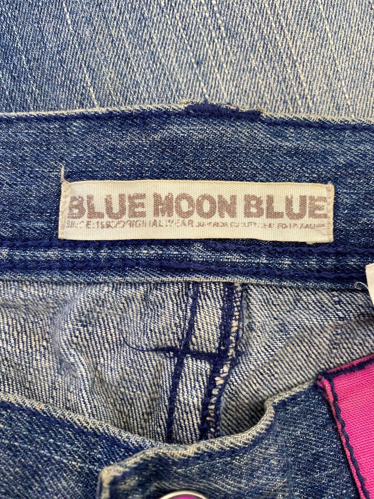 Japanese Brand Blue Moon Faded Wash Ripped Style Back Carpenter Jeans Size US 33 - 10 Thumbnail