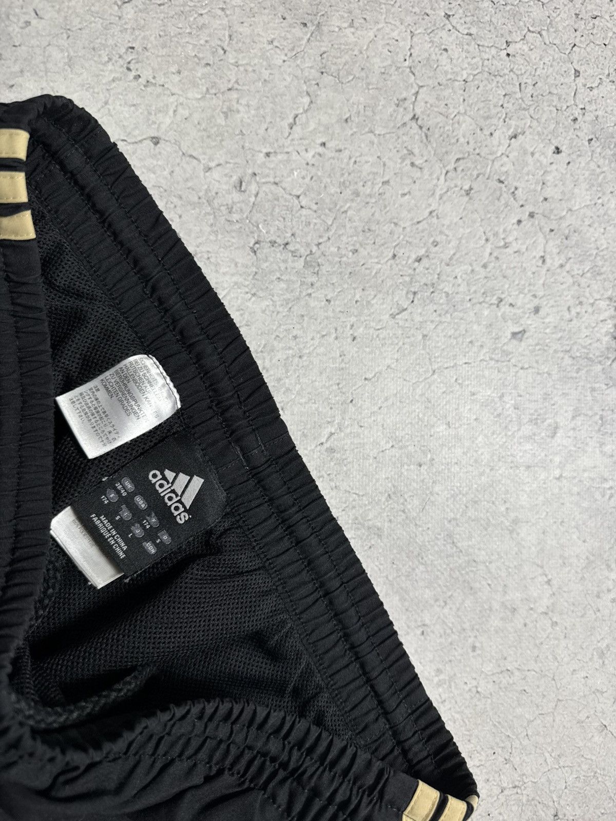 Adidas Adidas Germany Team Nylon Baggy Track Pants Football Size US 34 / EU 50 - 5 Thumbnail