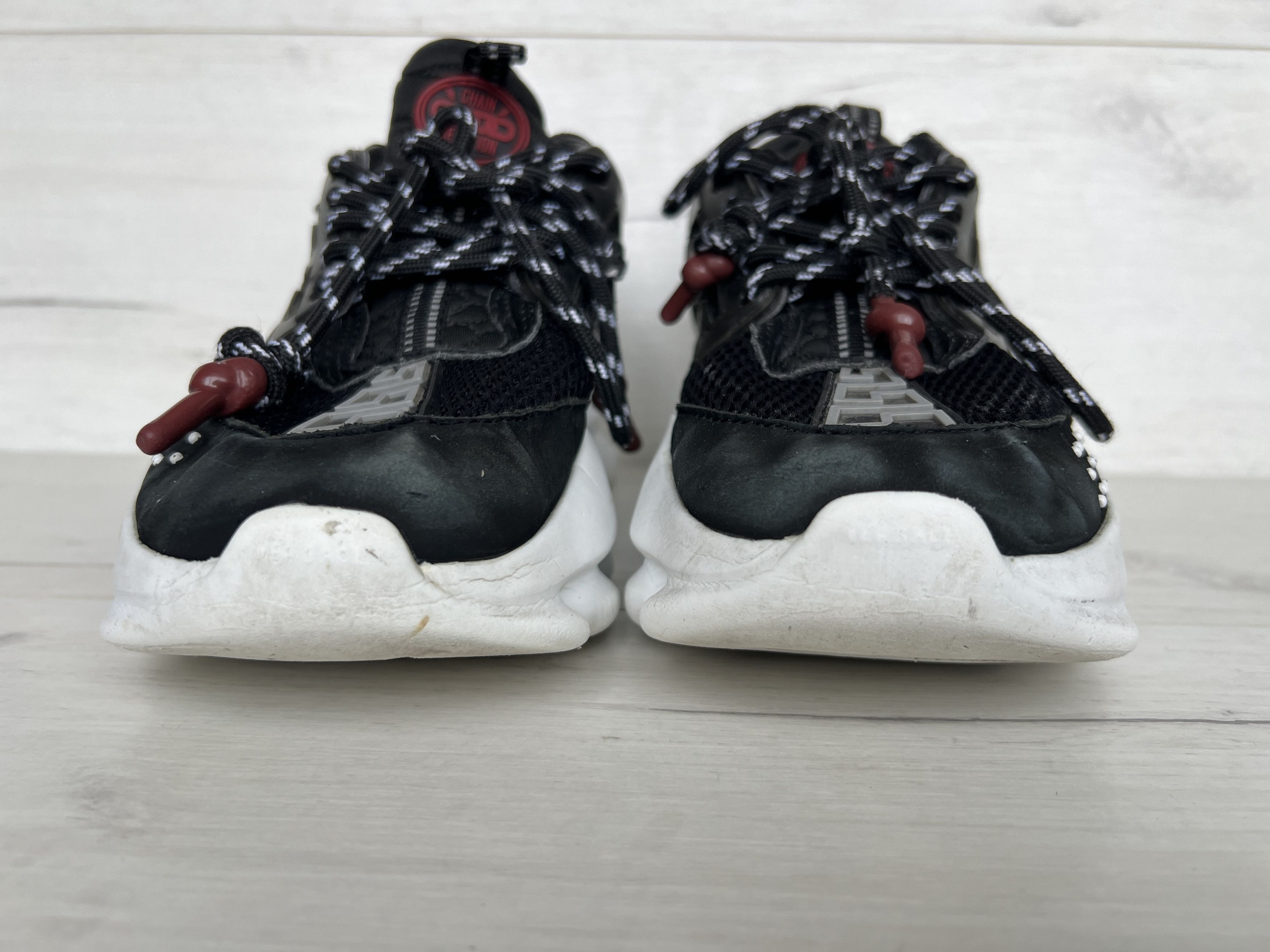 Versace VERSACE CHAIN REACTION BLACK/WHITE SNEAKERS Size US 7 / EU 40 - 6 Thumbnail
