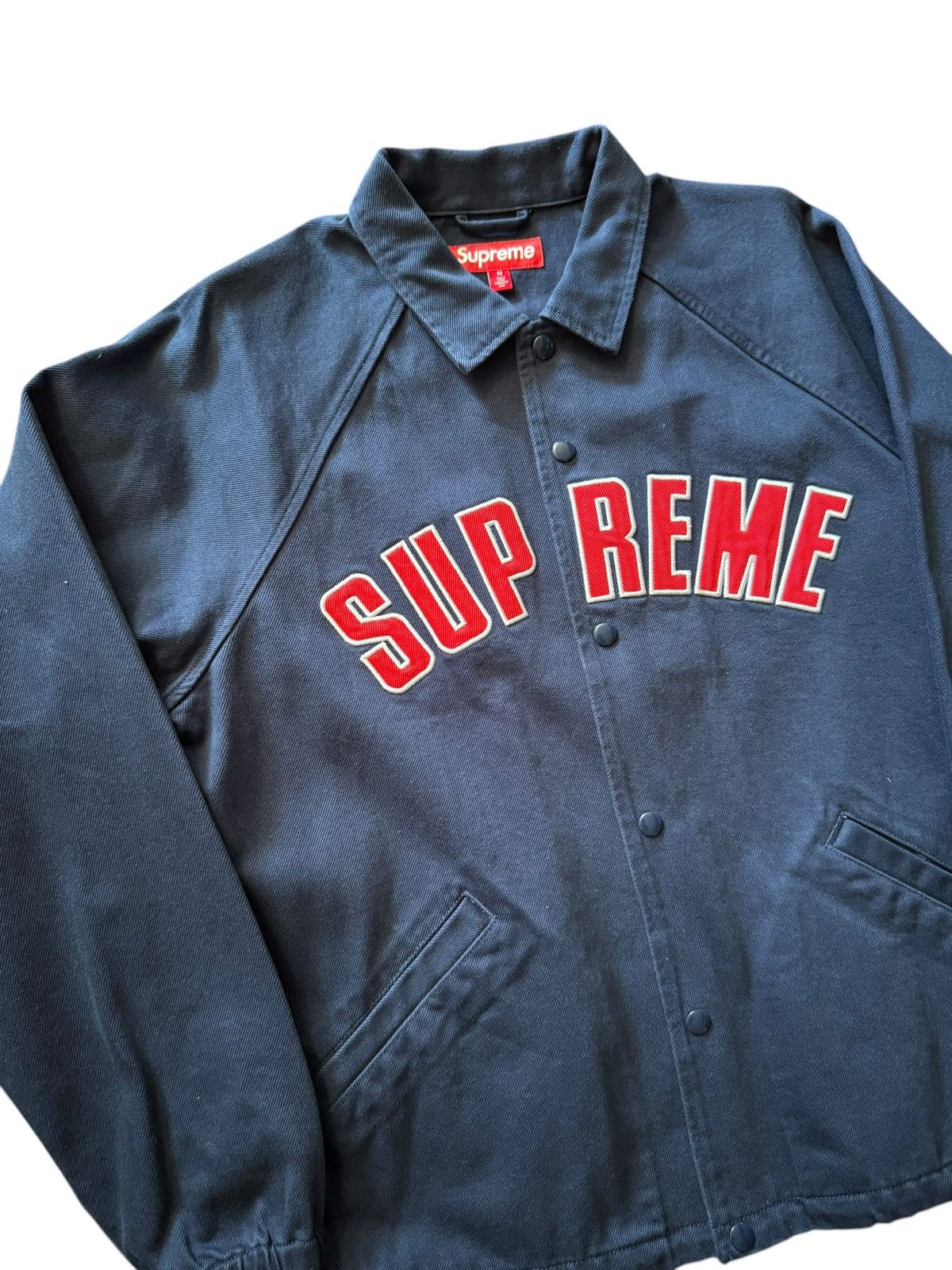 Supreme Supreme Navy/Red Arc Logo Denim Coach Jacket Size US M / EU 48-50 / 2 - 2 Thumbnail