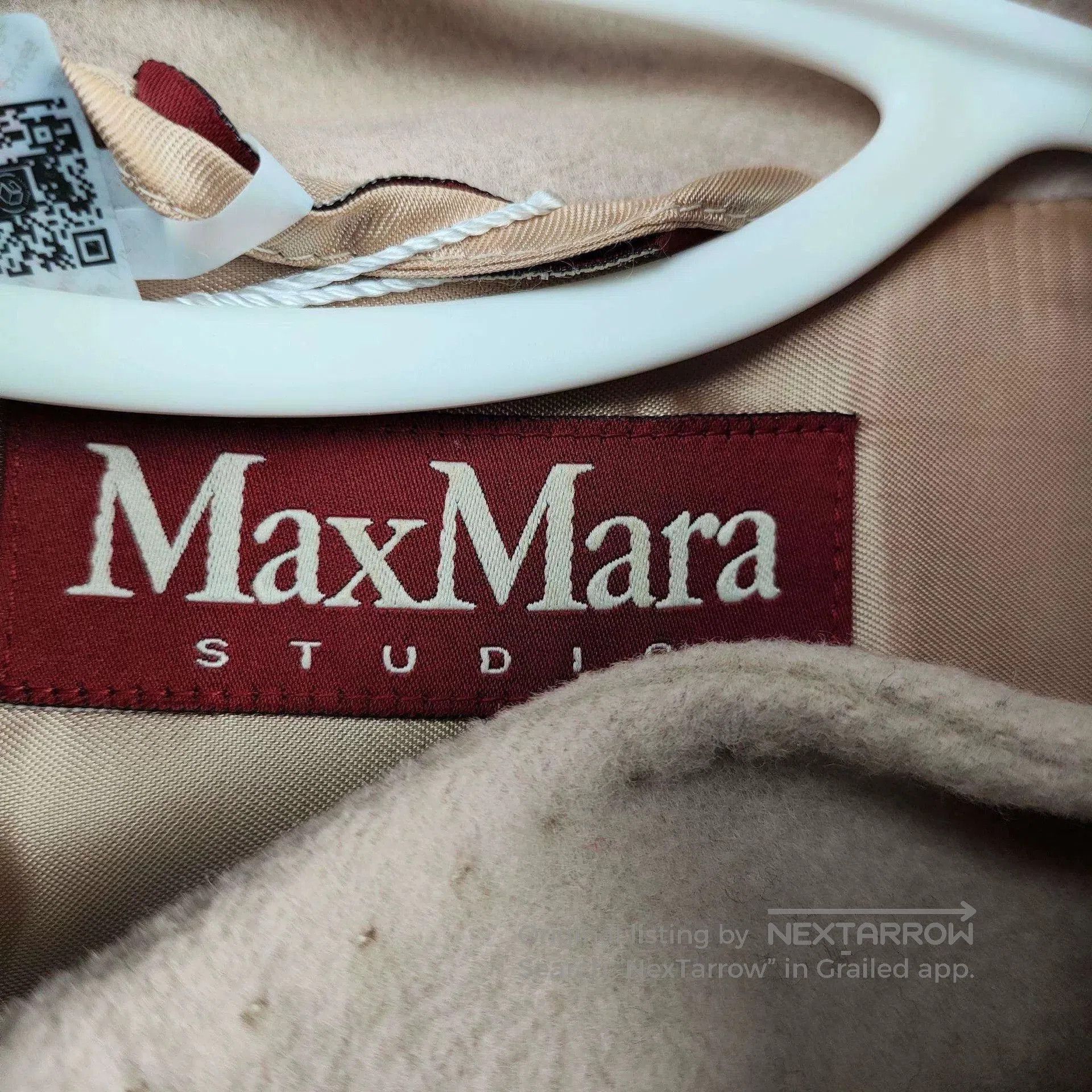 Other MaxMara Beige Mid. Size US M / EU 48-50 / 2 - 3 Thumbnail