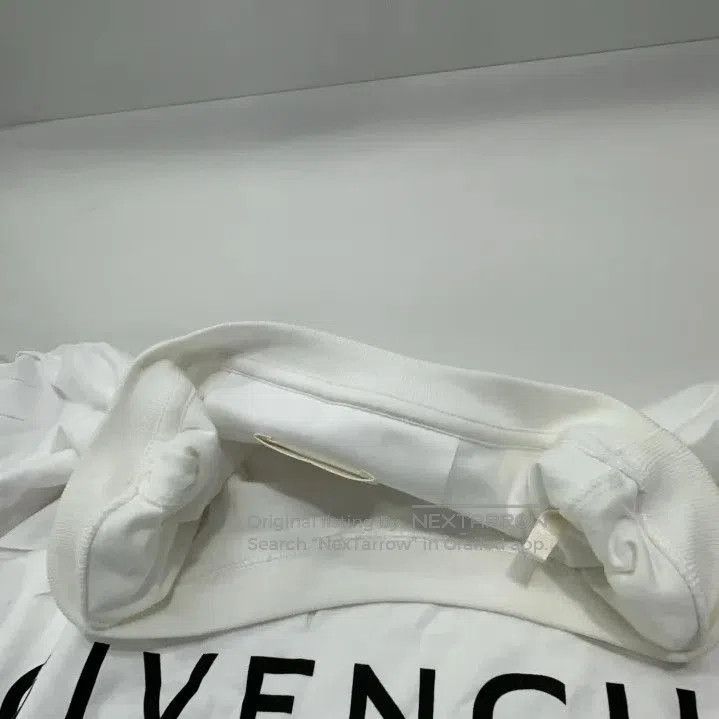 Givenchy Givenchy SS23 Logo Print Distressed Short Sleeve T-Shirt. Size US L / EU 52-54 / 3 - 4 Thumbnail