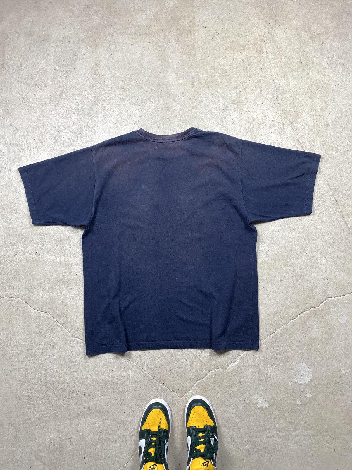Nike Y2K 90’s Vintage Nike SunFaded Tee T Shirt Tn Zm Hype Size US XL / EU 56 / 4 - 2 Thumbnail