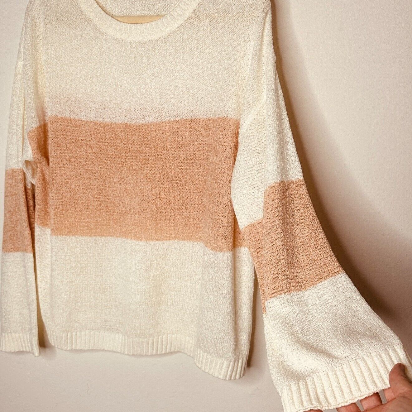 Other Newbury Kustom Peach & Cream Color Block Round Neck Sweater Size M / US 6-8 / IT 42-44 - 4 Thumbnail