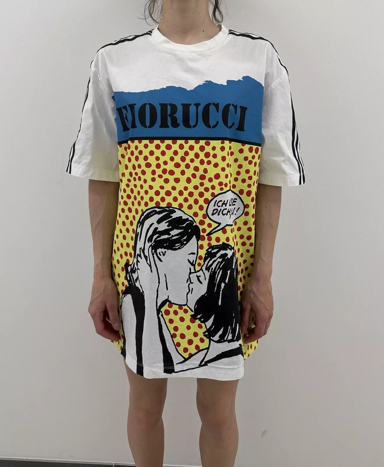 Adidas Adidas x Fiorucci Graphic Girls Kiss Pop Art Women’s T-Shirt Size L / US 10 / IT 46 - 1 Thumbnail