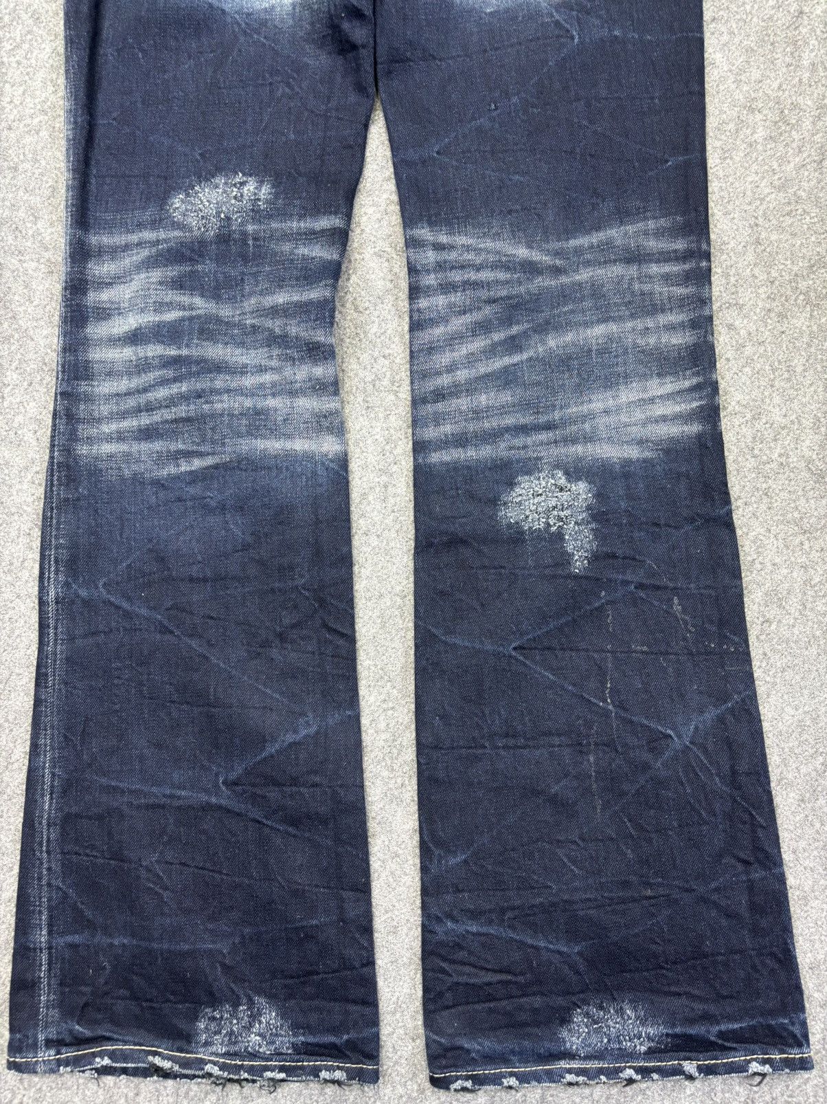 Japanese Brand Super Flare💥ArmyofNo Flare Stonewash Distressed Denim K22 Size US 31 - 8 Thumbnail