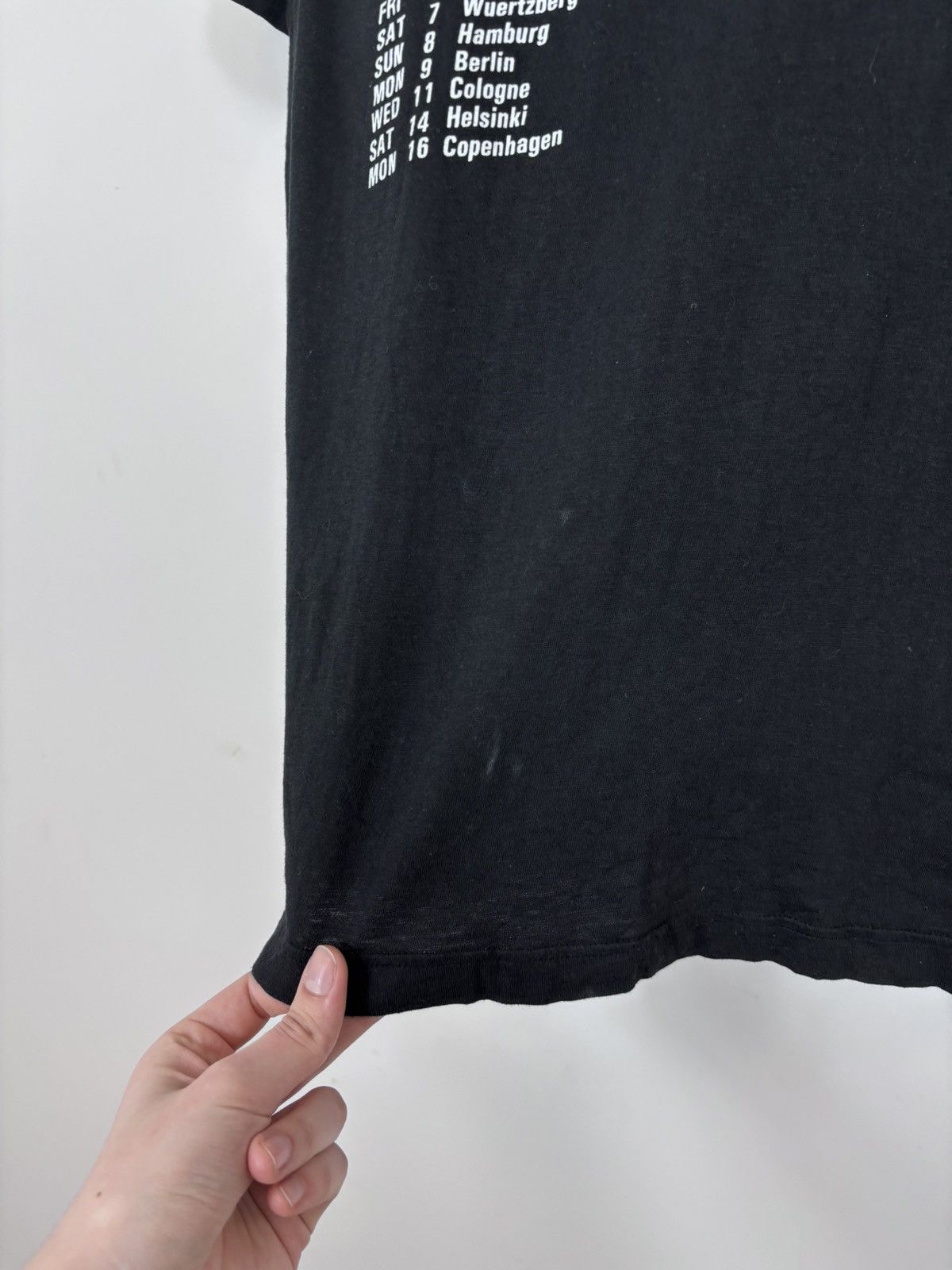 Band Tees Vintage Bryan Adams 1987 Into The Fire World Tour Black Tee Size US L / EU 52-54 / 3 - 17 Thumbnail