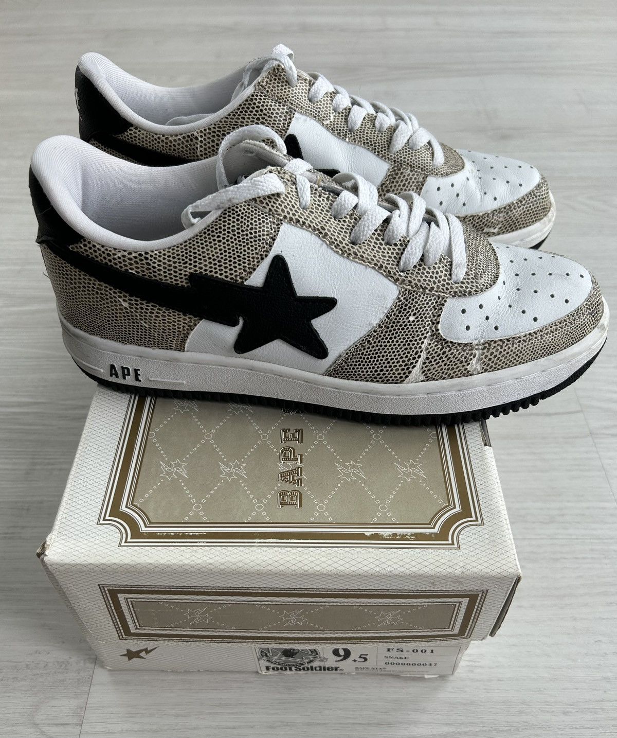 Bape VERY RARE OG 2002 A BATHING APE SNAKESKIN BAPESTA Size US 9.5 / EU 42-43 - 5 Thumbnail