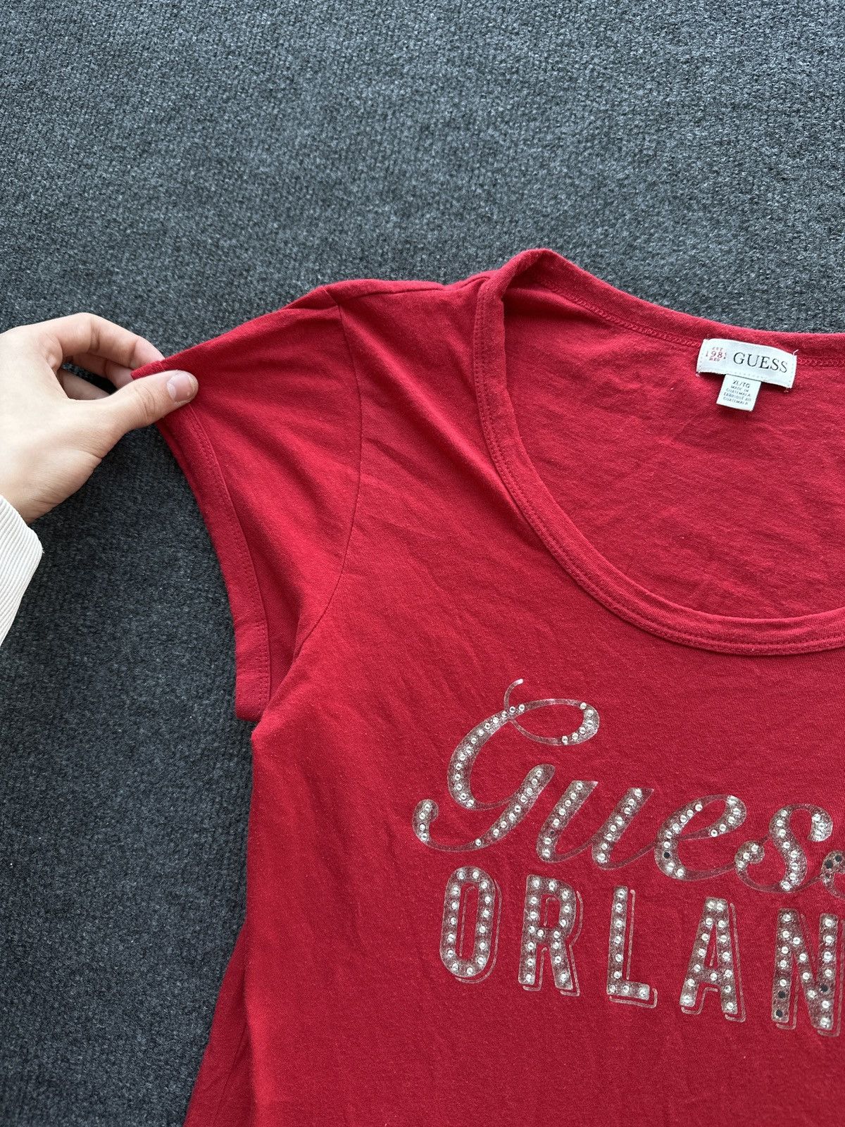 Guess 🚨AVANT-GARDE GUESS T-SHIRT TANK WOMEN Y2k BIG LOGO Size XL / US 12-14 / IT 48-50 - 4 Thumbnail