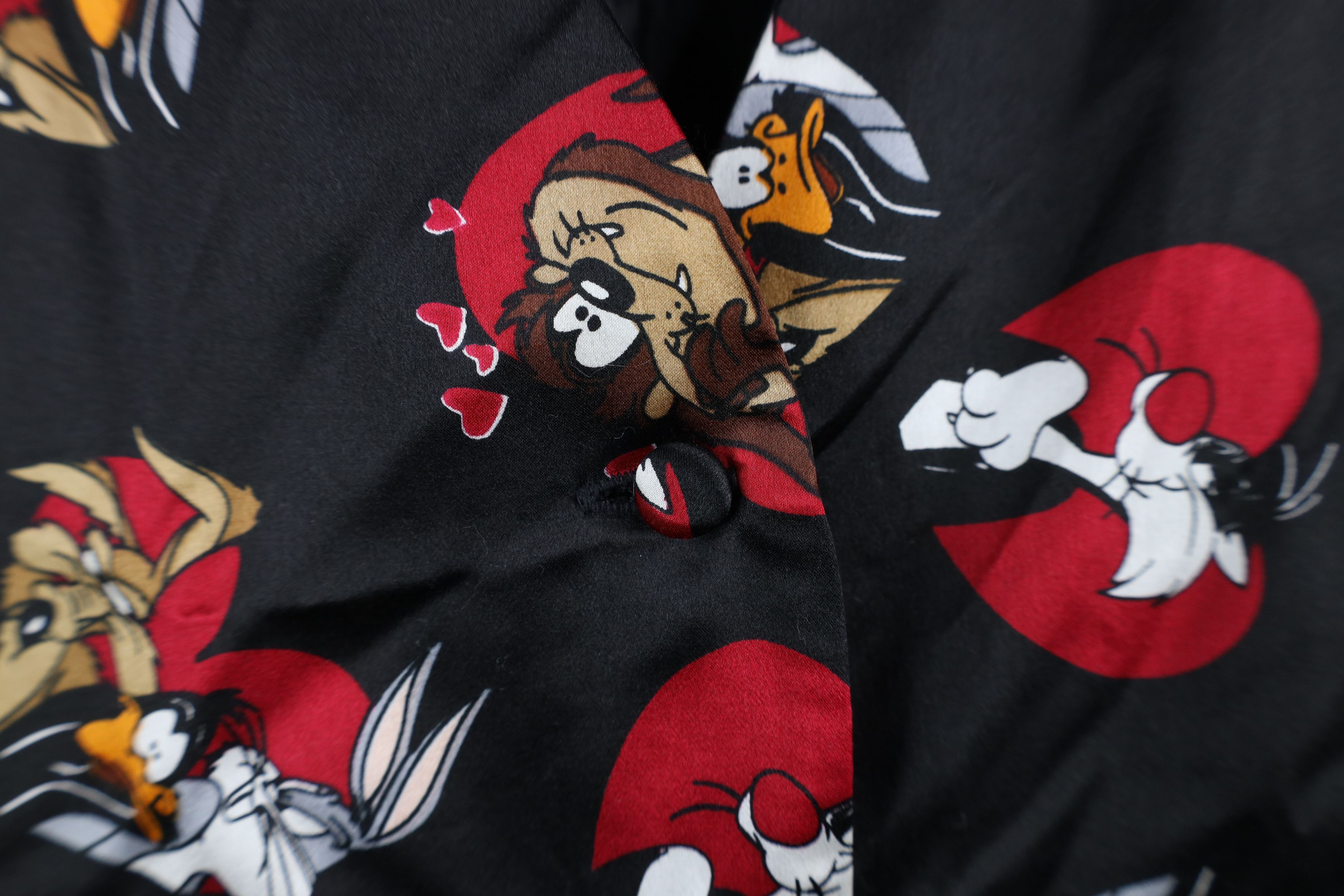 Vintage Vintage 90s Looney Tunes Heart Tie Back Button Vest Jacket Size L / US 10 / IT 46 - 5 Thumbnail