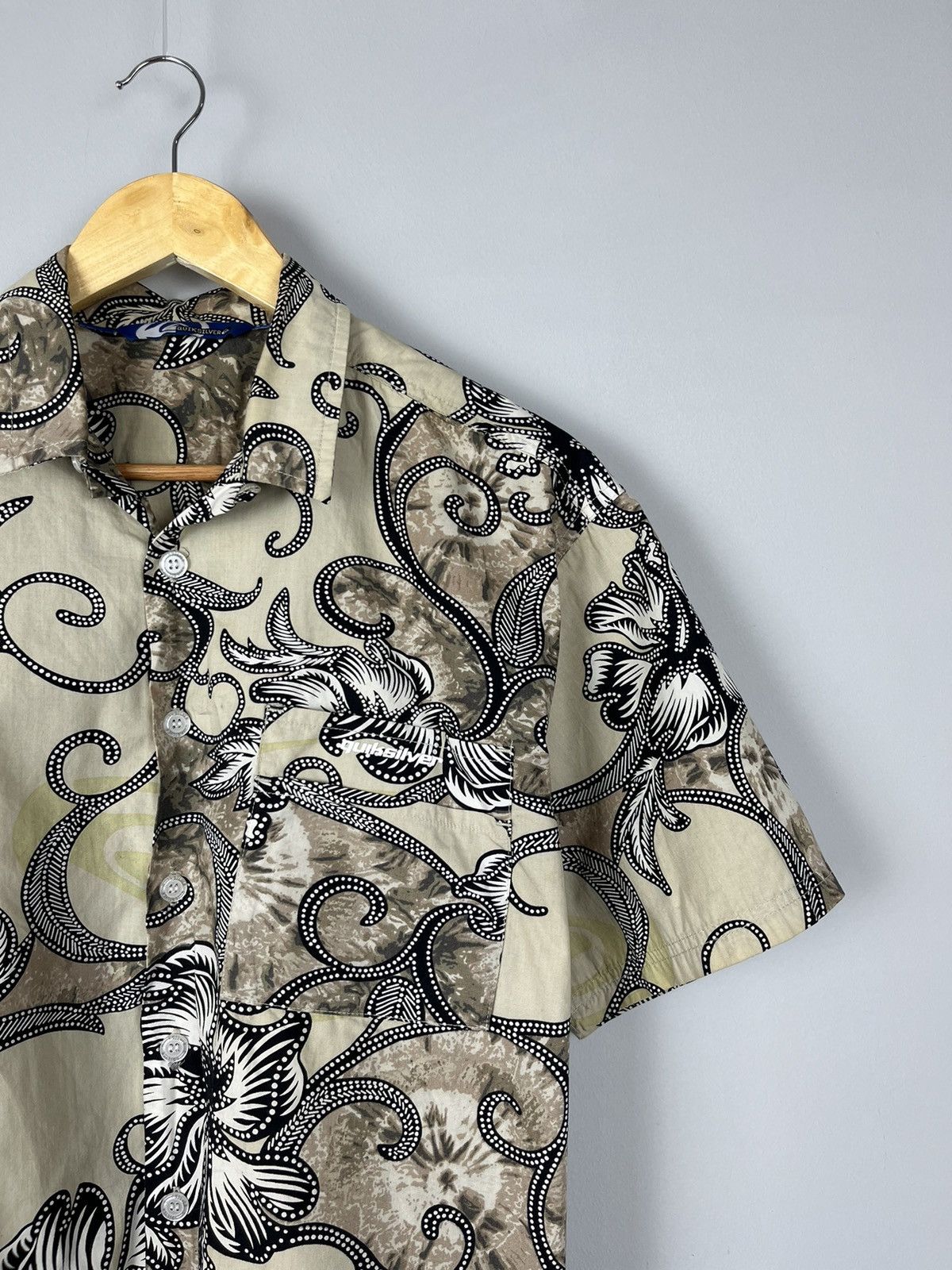 Quiksilver × Vintage Vintage Quiksilver Y2K Streetwear Button Up Surf Style Size US XL / EU 56 / 4 - 3 Thumbnail