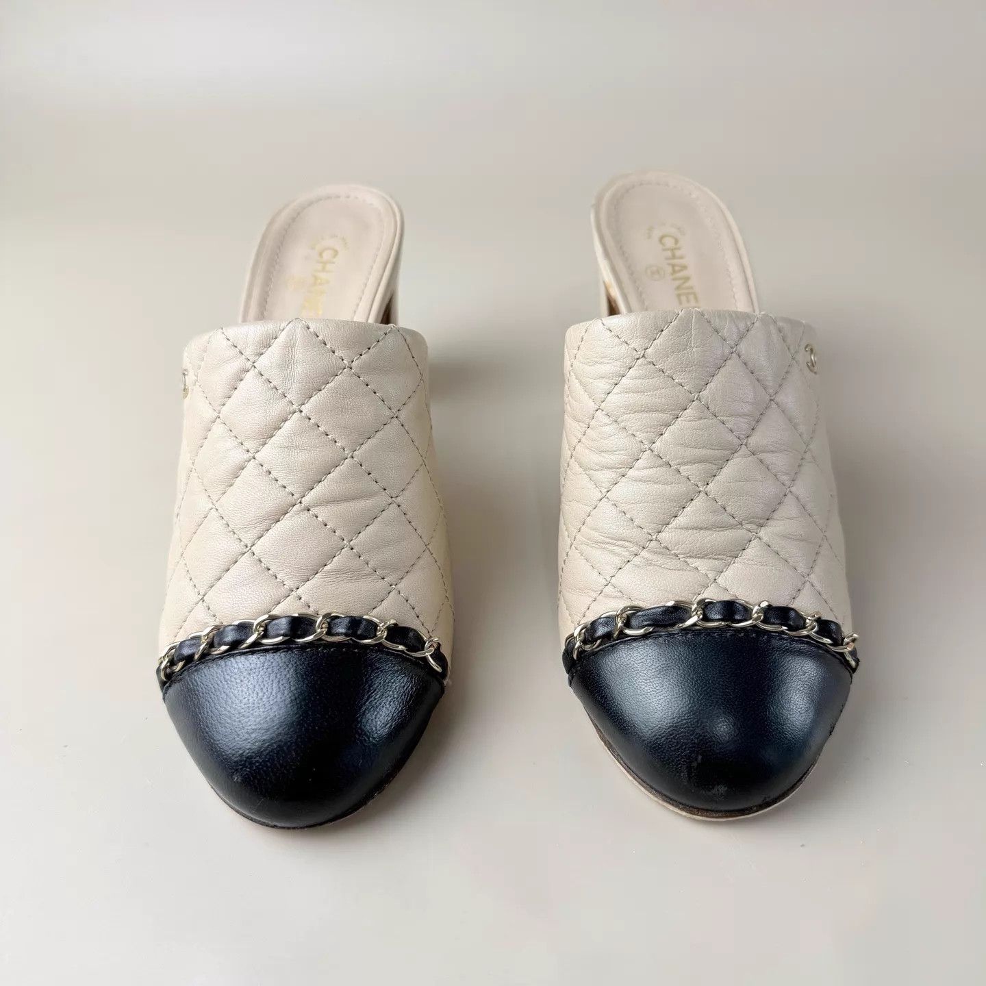 Chanel CHANEL latte chain quilted heels 36.5 EU 95 new minor wear Size US 6 / IT 36 - 2 Thumbnail