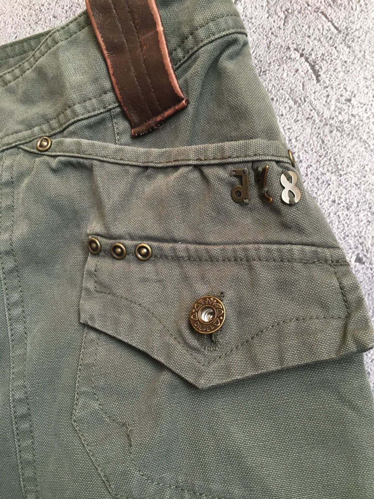 Diesel 🐜 Diesel Vintage Y2K Cargo Midi Skirt Size 27" / US 4 / IT 40 - 2 Thumbnail