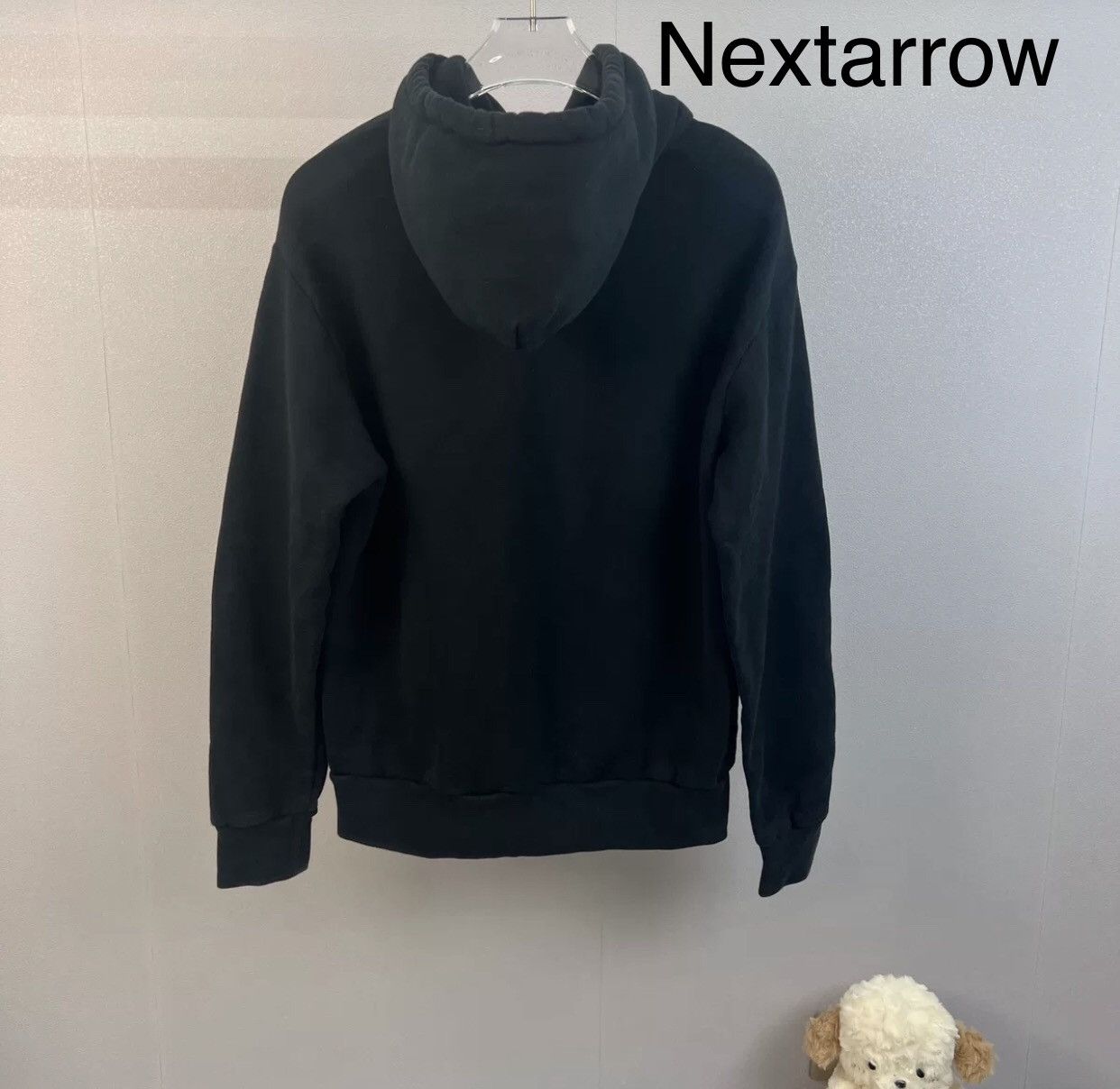 Louis Vuitton LOUIS VUITTON Letter Long Sleeve Hoodie with Pin Sweatshirt Size US S / EU 44-46 / 1 - 2 Thumbnail