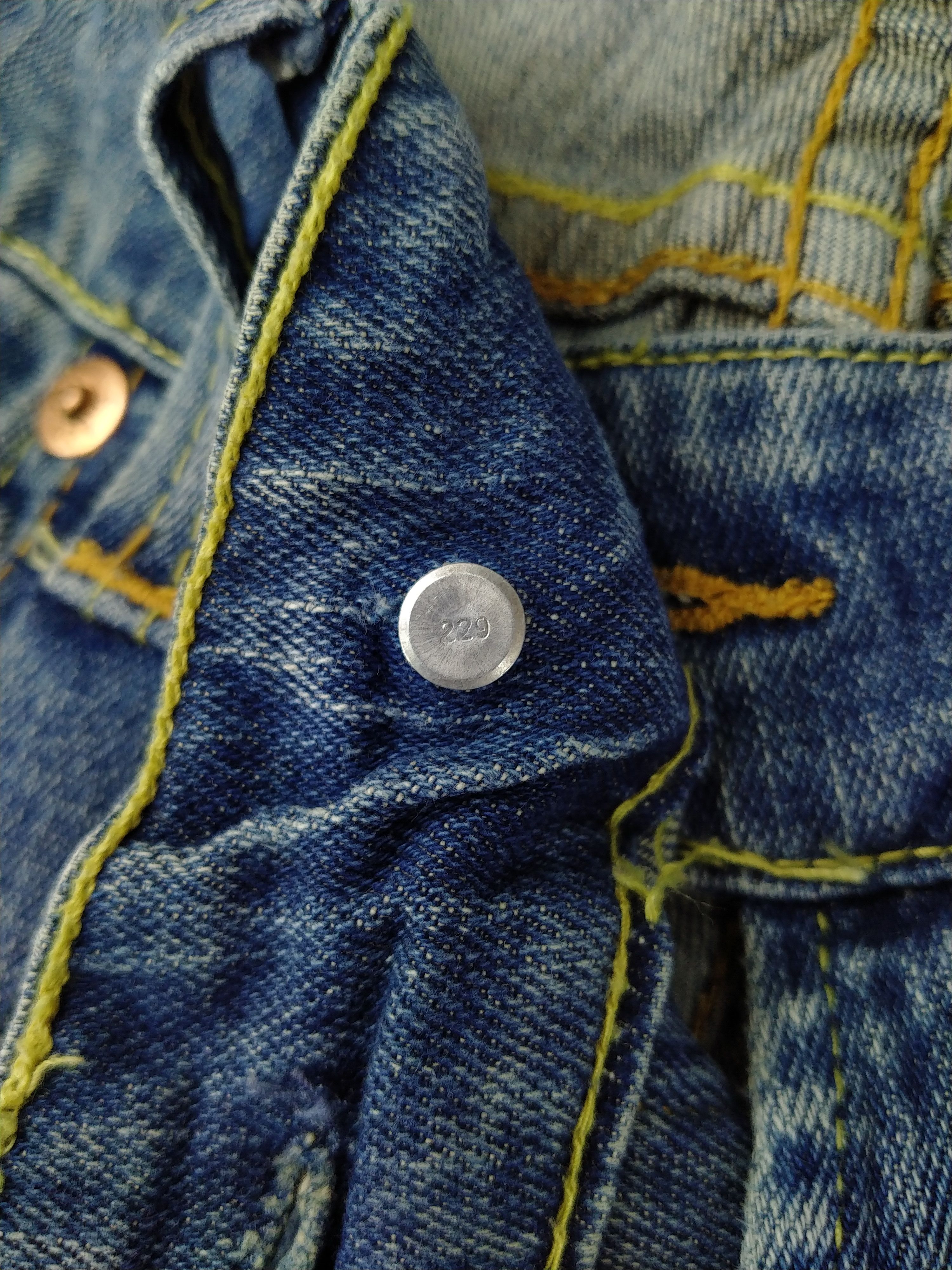 Vintage Blue Vintage Levi's 542 Low Flare Denim 39x31.5 -JN482 Size US 39 - 9 Thumbnail