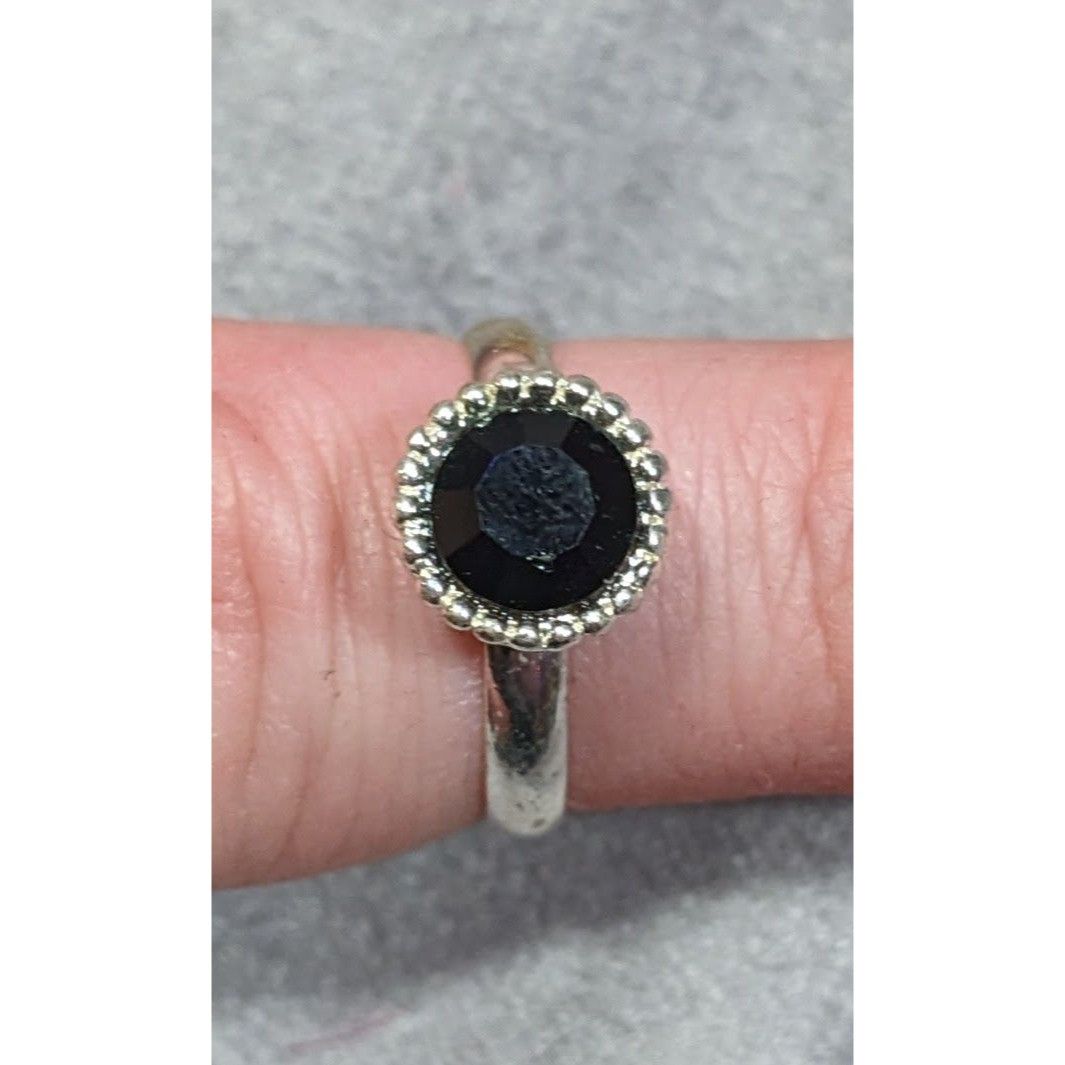 Other Simple Black Gemmed Silver Tone Ring Adjustable Size 6 1/2 Size ONE SIZE - 8 Thumbnail