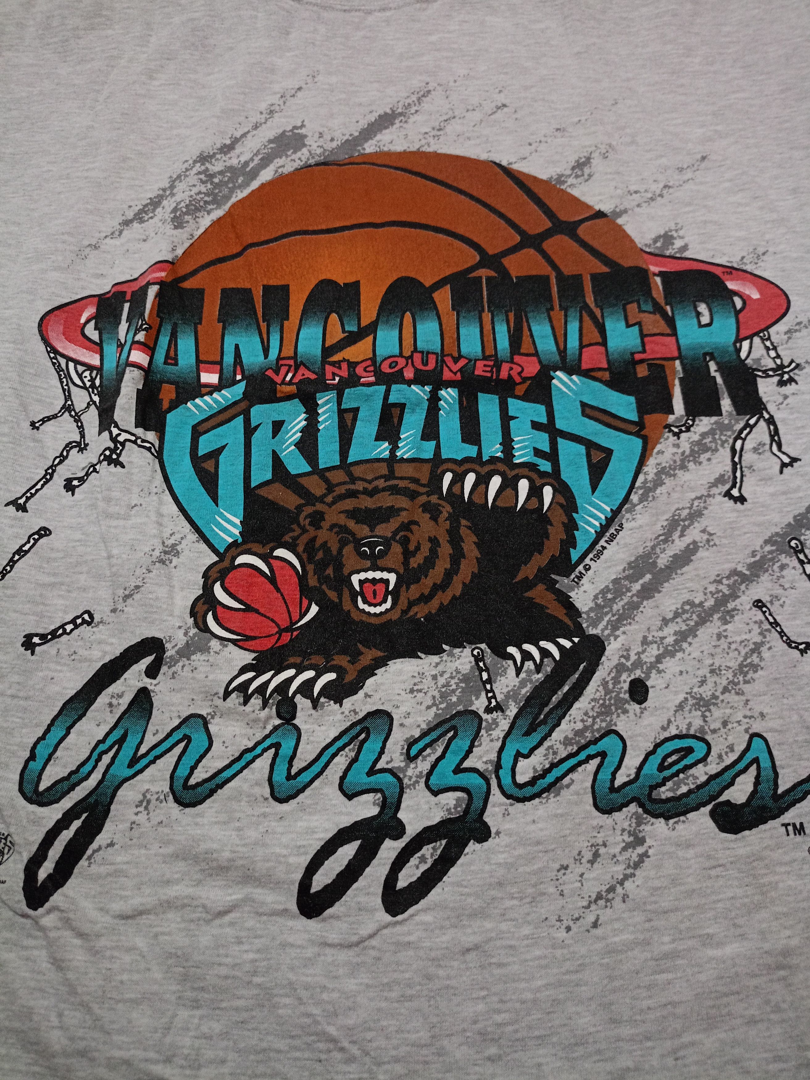 NBA × Vintage NBA Grizzlies X missing tag X ©1994 Size US L / EU 52-54 / 3 - 5 Thumbnail