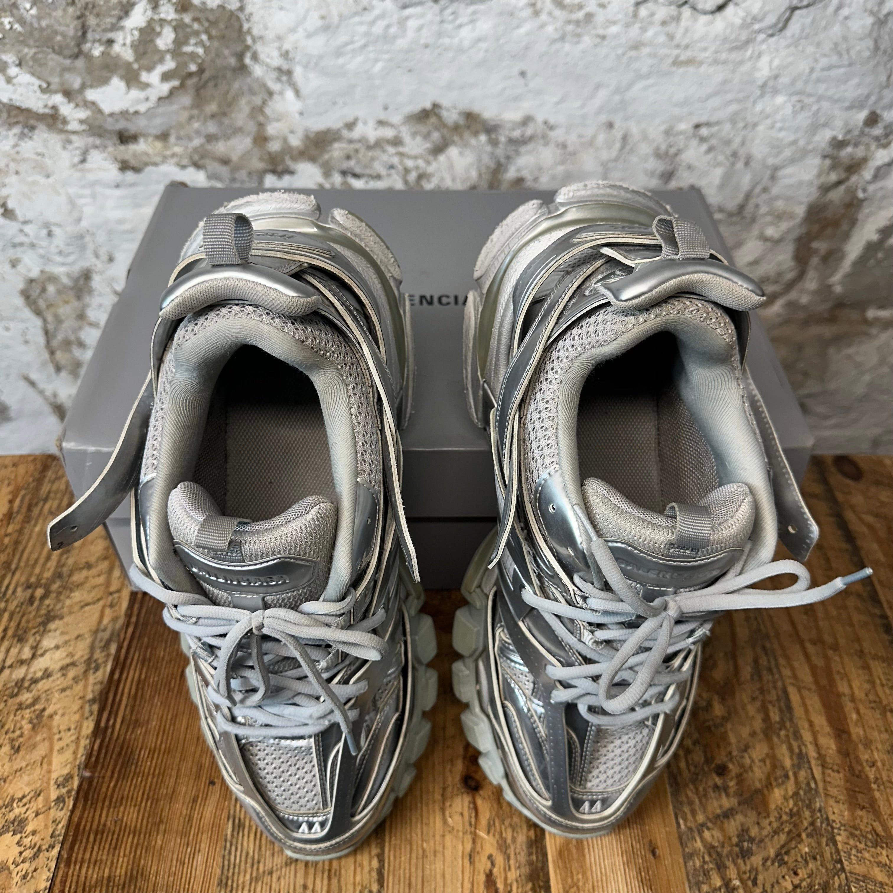 Balenciaga Balenciaga Track Runner Silver Sneaker Sz 11 (44) Size US 11 / EU 44 - 4 Thumbnail