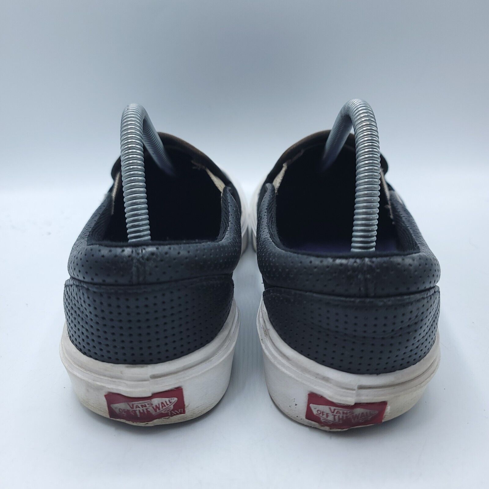 Vans Vans Off The Wall Sneaker Shoe Men Size 8.5 TCH0 Black White Size US 8.5 / EU 41-42 - 3 Thumbnail