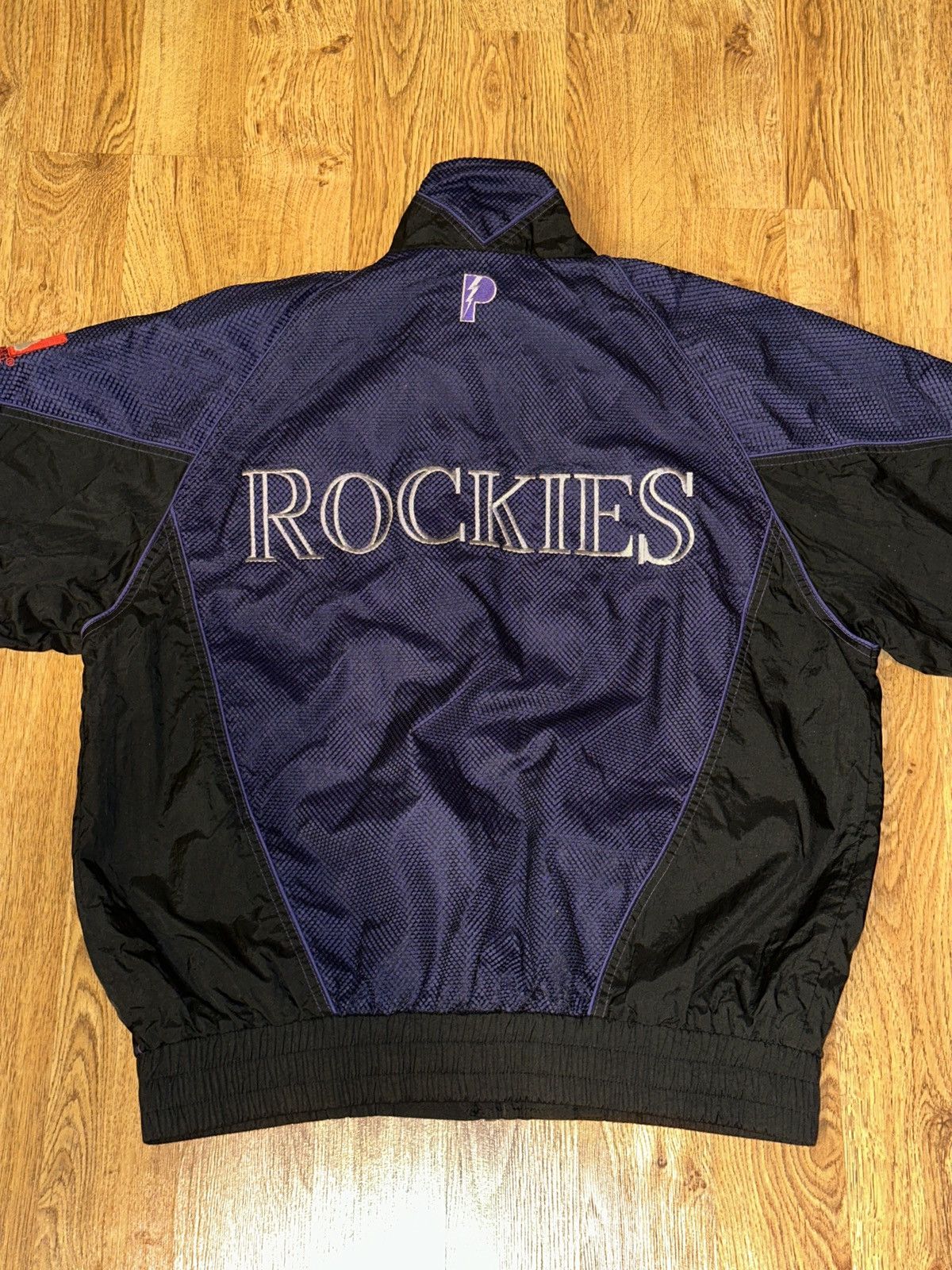Pro Player VTG 90s Pro Player Colorado Rockies MLB Windbreaker Jacket Size US XL / EU 56 / 4 - 1 Thumbnail