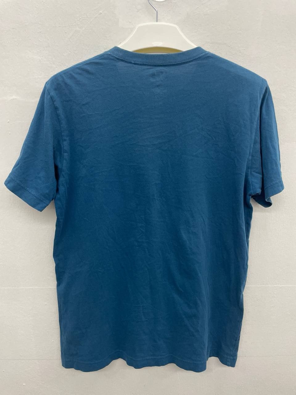 Uniqlo UNIQLO x ONE PIECE "WHITEBEARD" Size US M / EU 48-50 / 2 - 2 Thumbnail