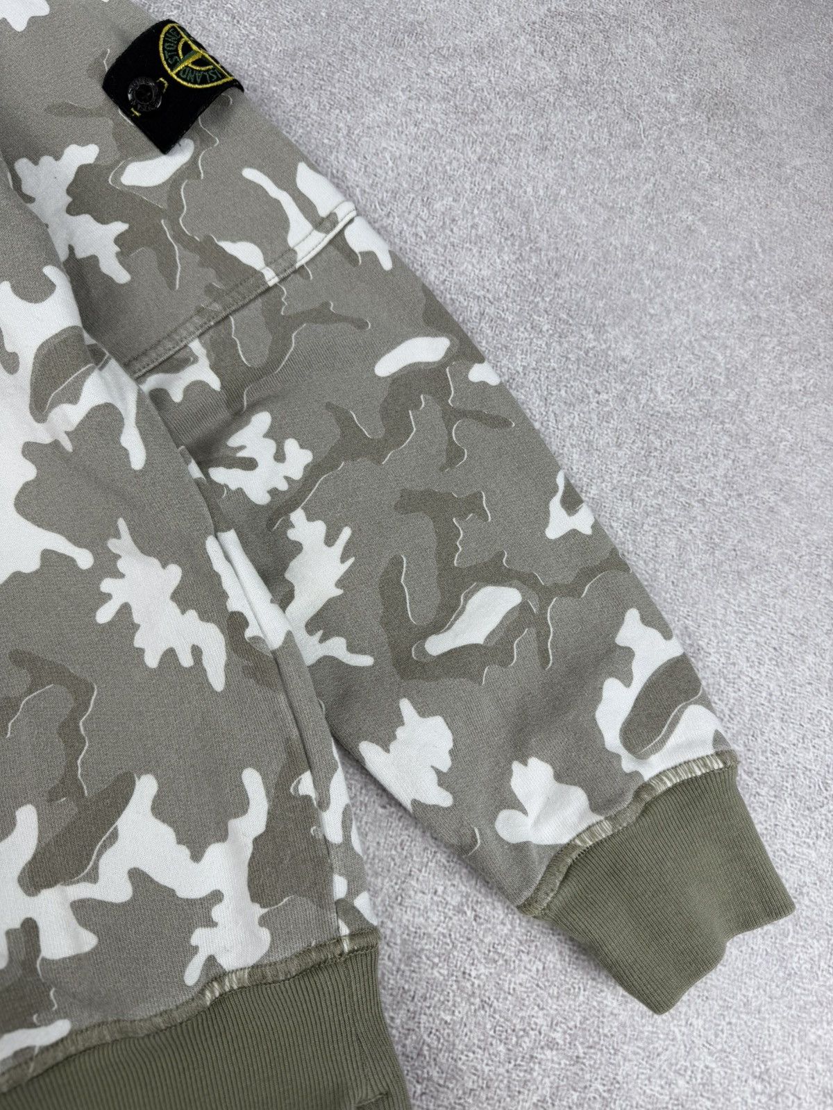 Stone Island Stone Island Junior Camo Print Crewneck Sweatshirt Size 10 Size US XXS / EU 40 - 6 Thumbnail