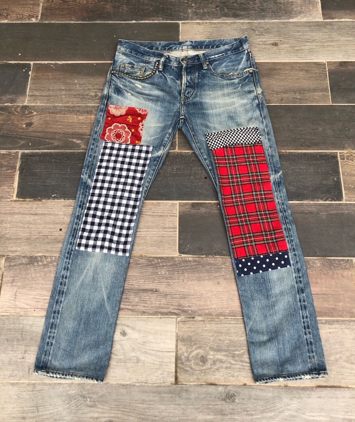 Hysteric Glamour × Seditionaries 🔥Mega Rare🔥Hysteric Glamour Punk Pacthes Jeans🔥 Size US 30 / EU 46 - 1 Thumbnail
