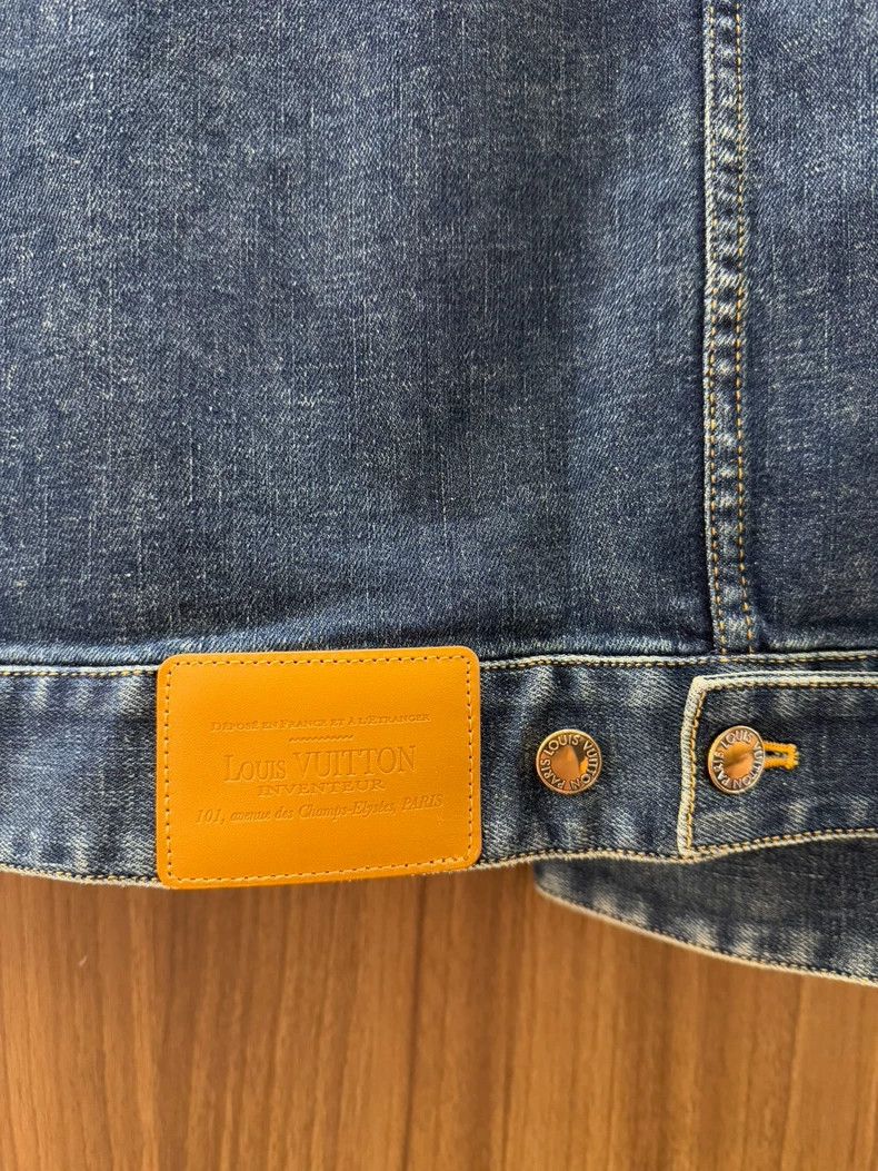 Louis Vuitton Louis Vuitton Embroidered Logo denim jacket Size XS / US 0-2 / IT 36-38 - 5 Thumbnail