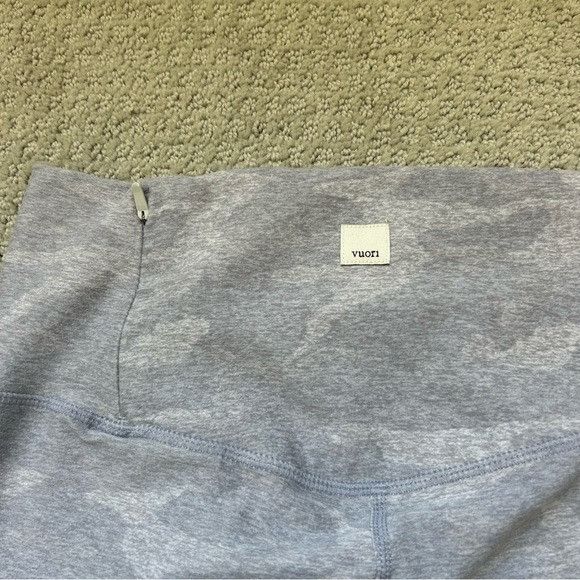 Vuori Vuori Clean Elevation Leggings Pale Heather Camo Women's Med Size 28" / US 6 / IT 42 - 14 Thumbnail