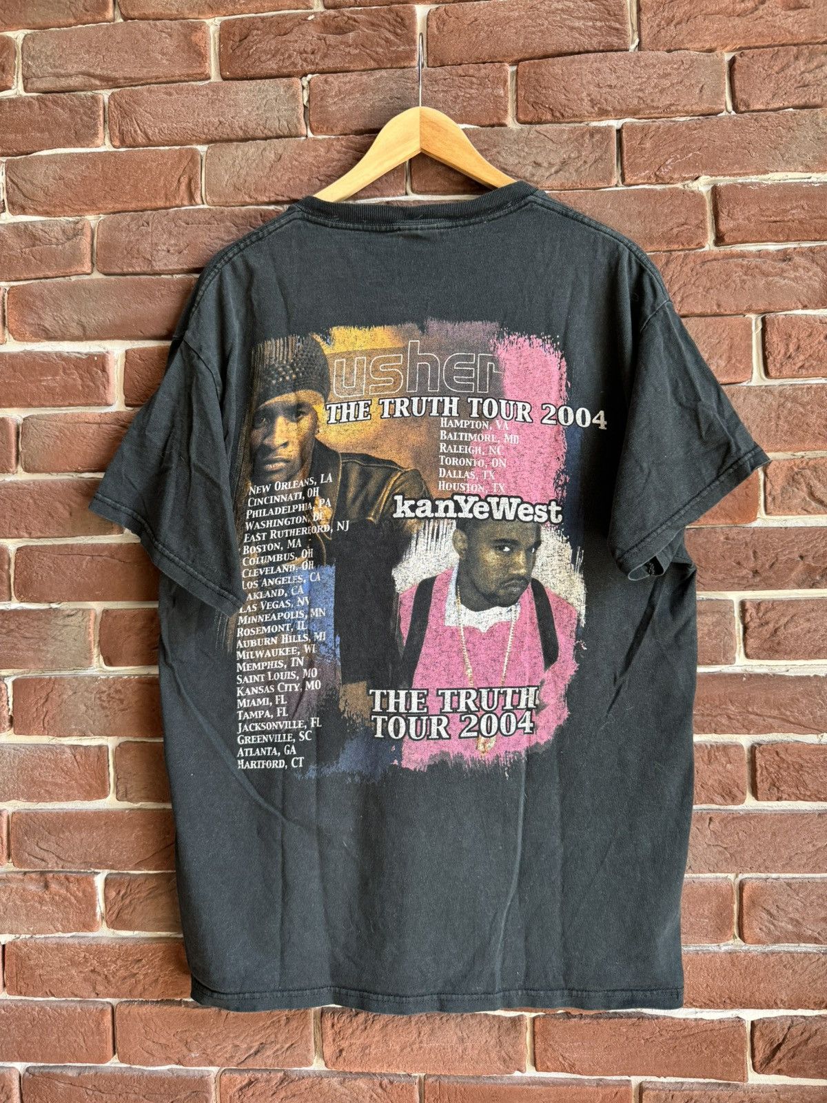 Vintage Vintage 2004 Usher and Kanye West The Truth Tour Rap Tee Size US L / EU 52-54 / 3 - 2 Thumbnail