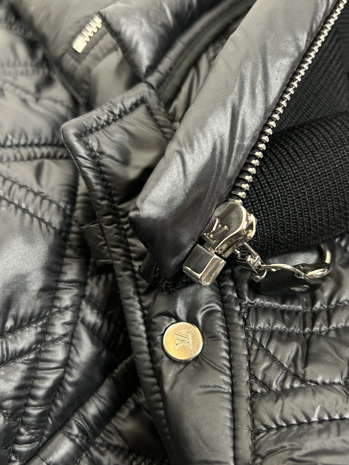 Louis Vuitton Louis Vuitton FW17 Ribbed Waist Quilted Jacket Black 40 Size S / US 4 / IT 40 - 10 Thumbnail