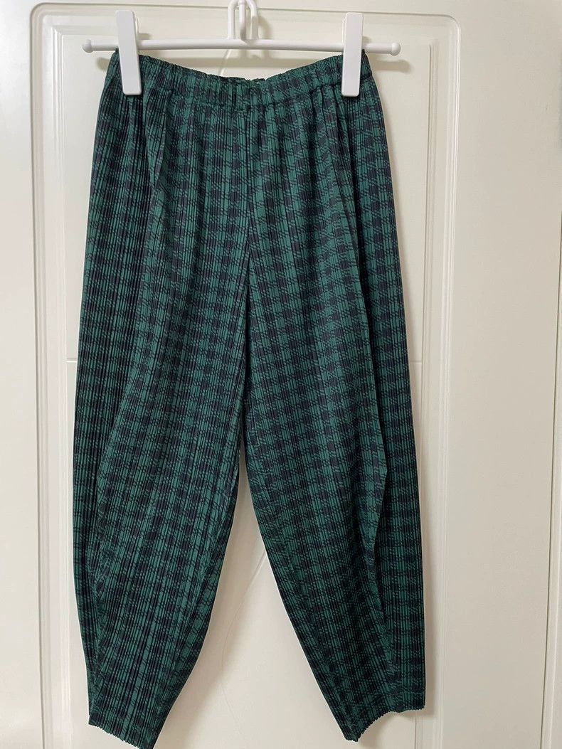 Issey Miyake Issey Miyake size:1 Green checkered pants Size 42" / US 20 - 1 Thumbnail