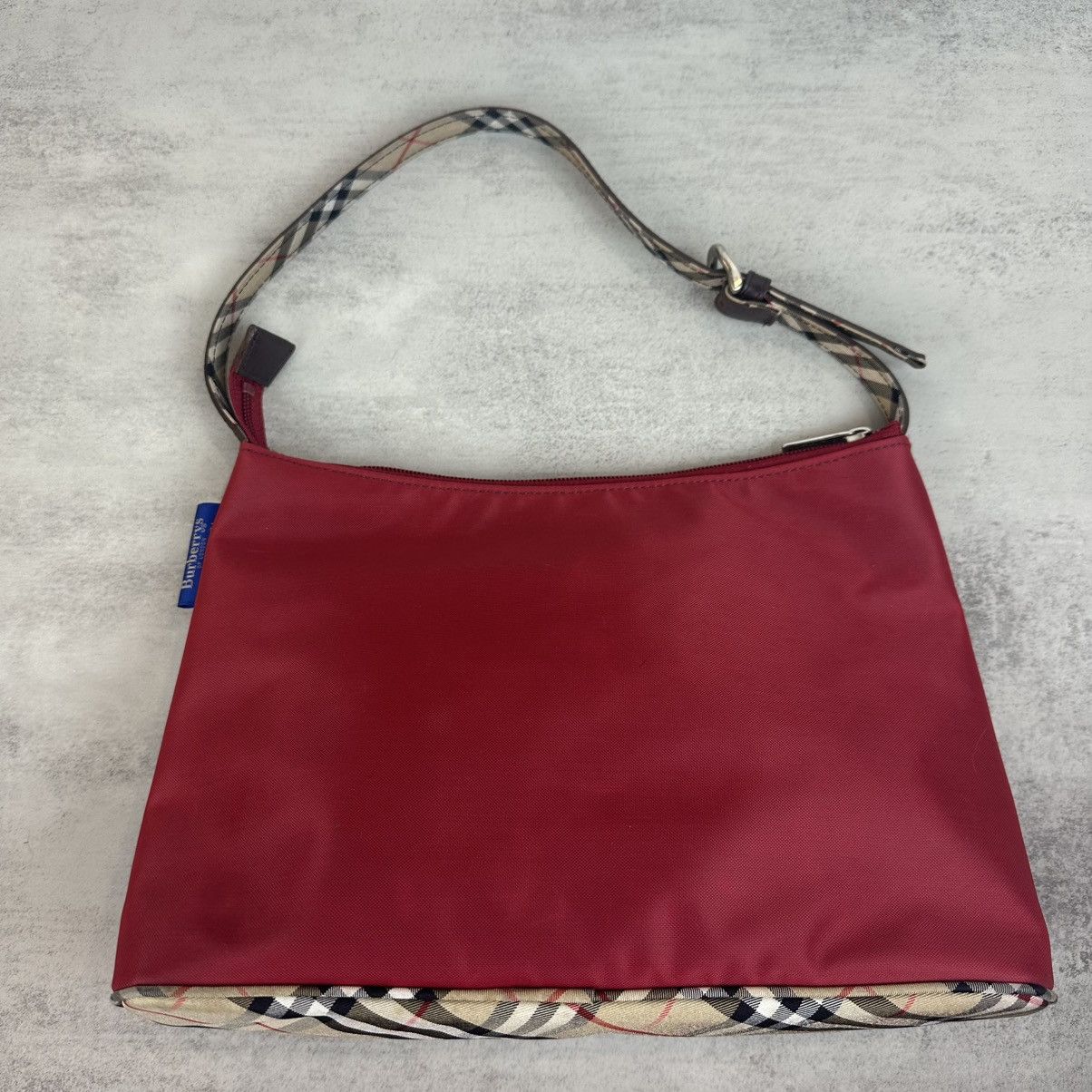 Burberry Burberry Blue Label Red Nylon Pochette Size ONE SIZE - 1 Thumbnail
