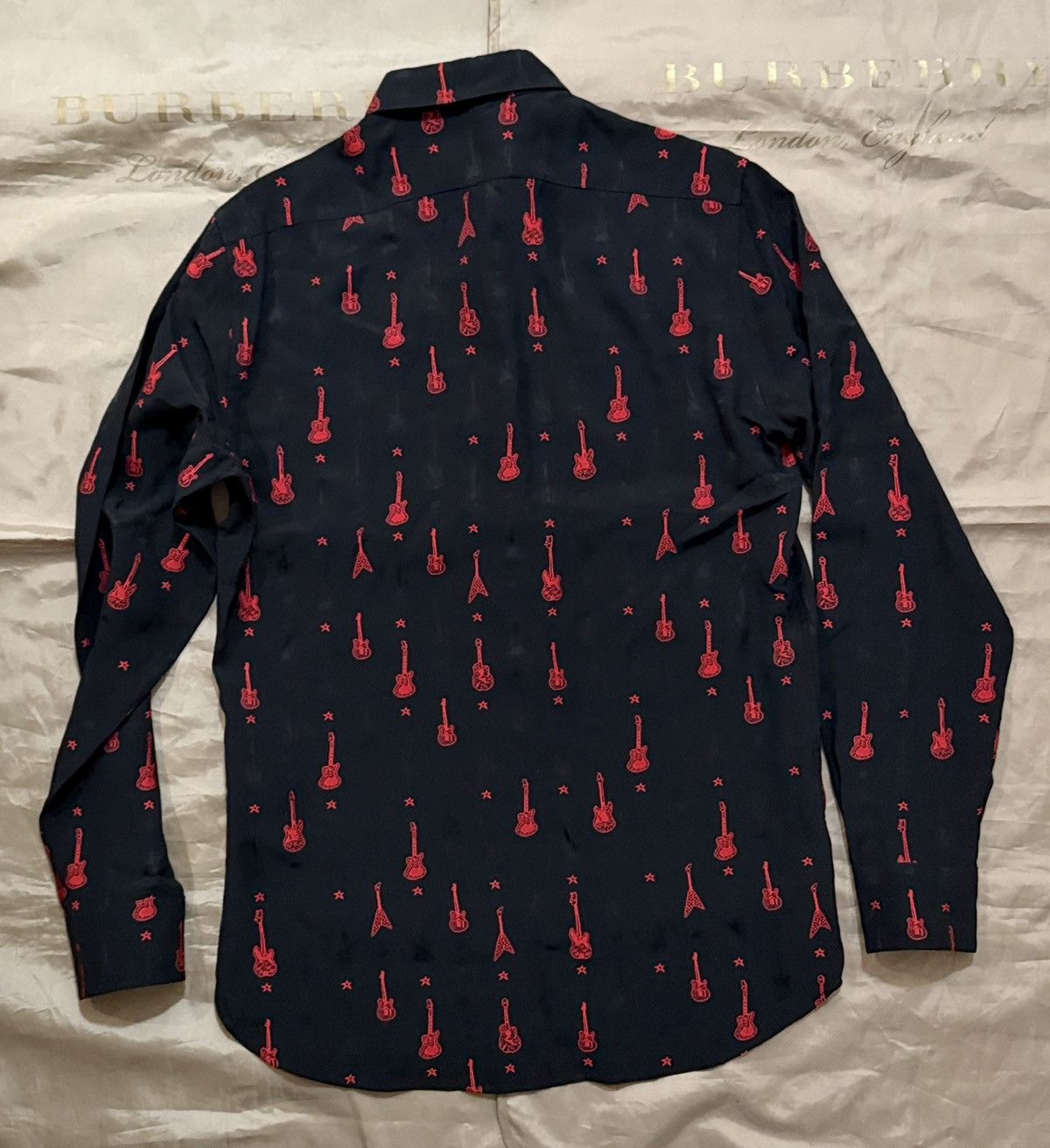 Saint Laurent Paris Saint Laurent guitar embroidered woven shirt size 15 3/4(40) Size US M / EU 48-50 / 2 - 10 Thumbnail