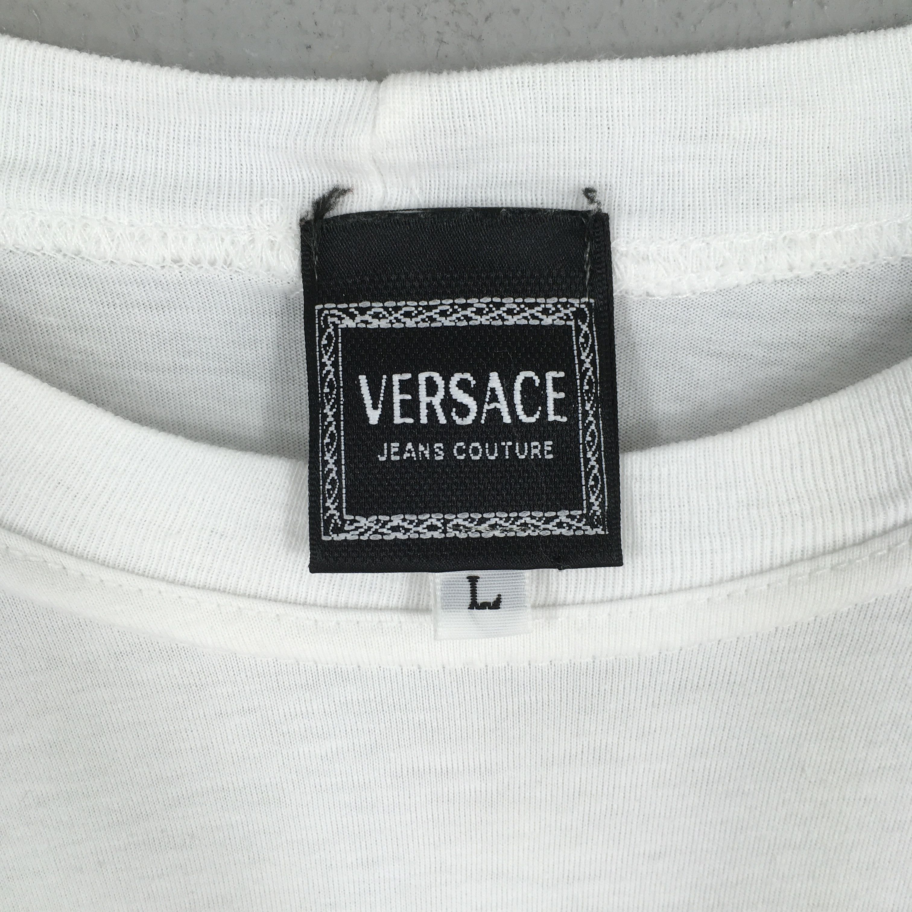 Versace Vintage 90s Versace Jeans Couture Werner White Tshirt Large Size US L / EU 52-54 / 3 - 4 Thumbnail