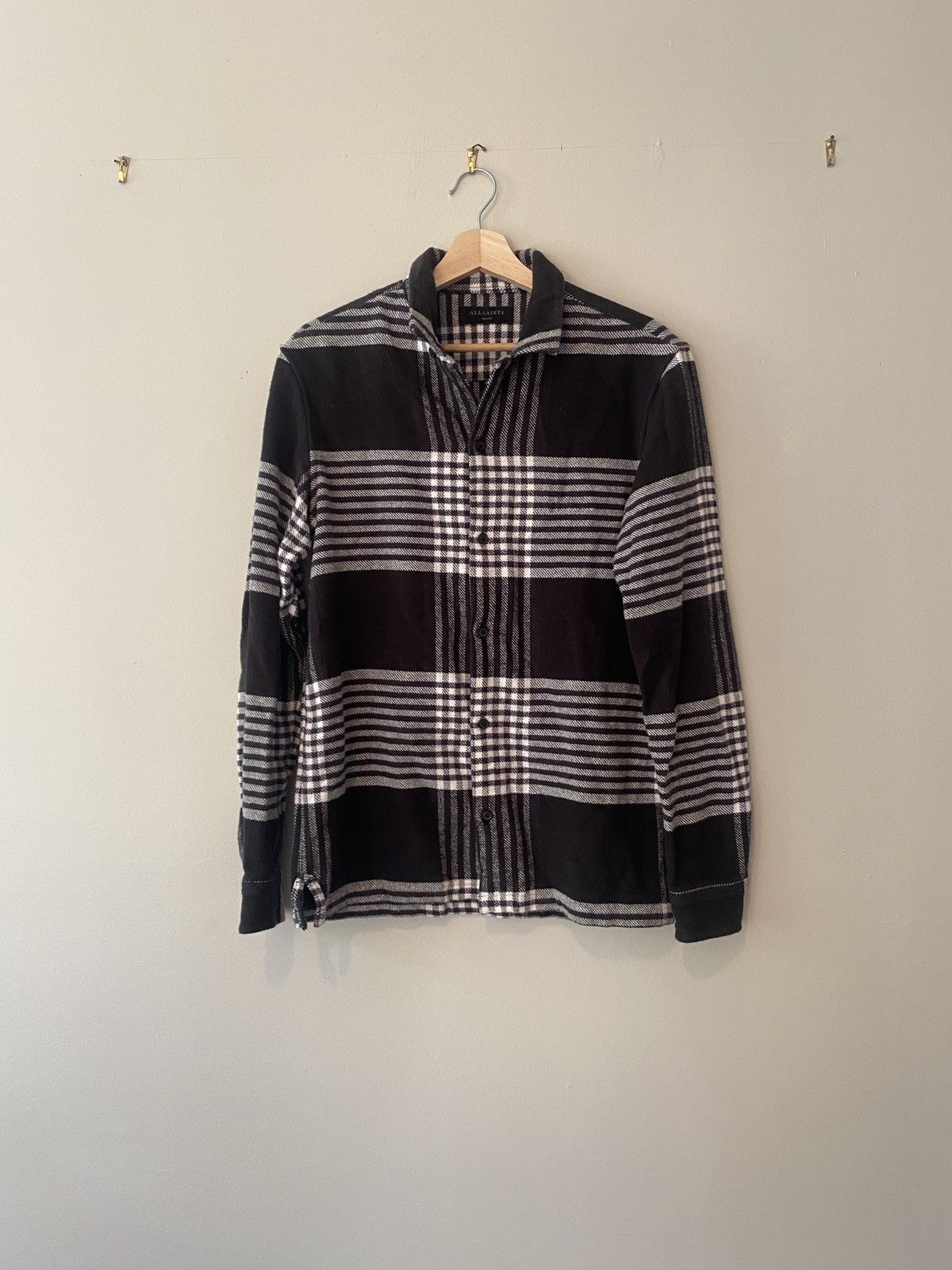 Allsaints Allsaints Black Check Button Up Shirt Size US S / EU 44-46 / 1 - 1 Thumbnail