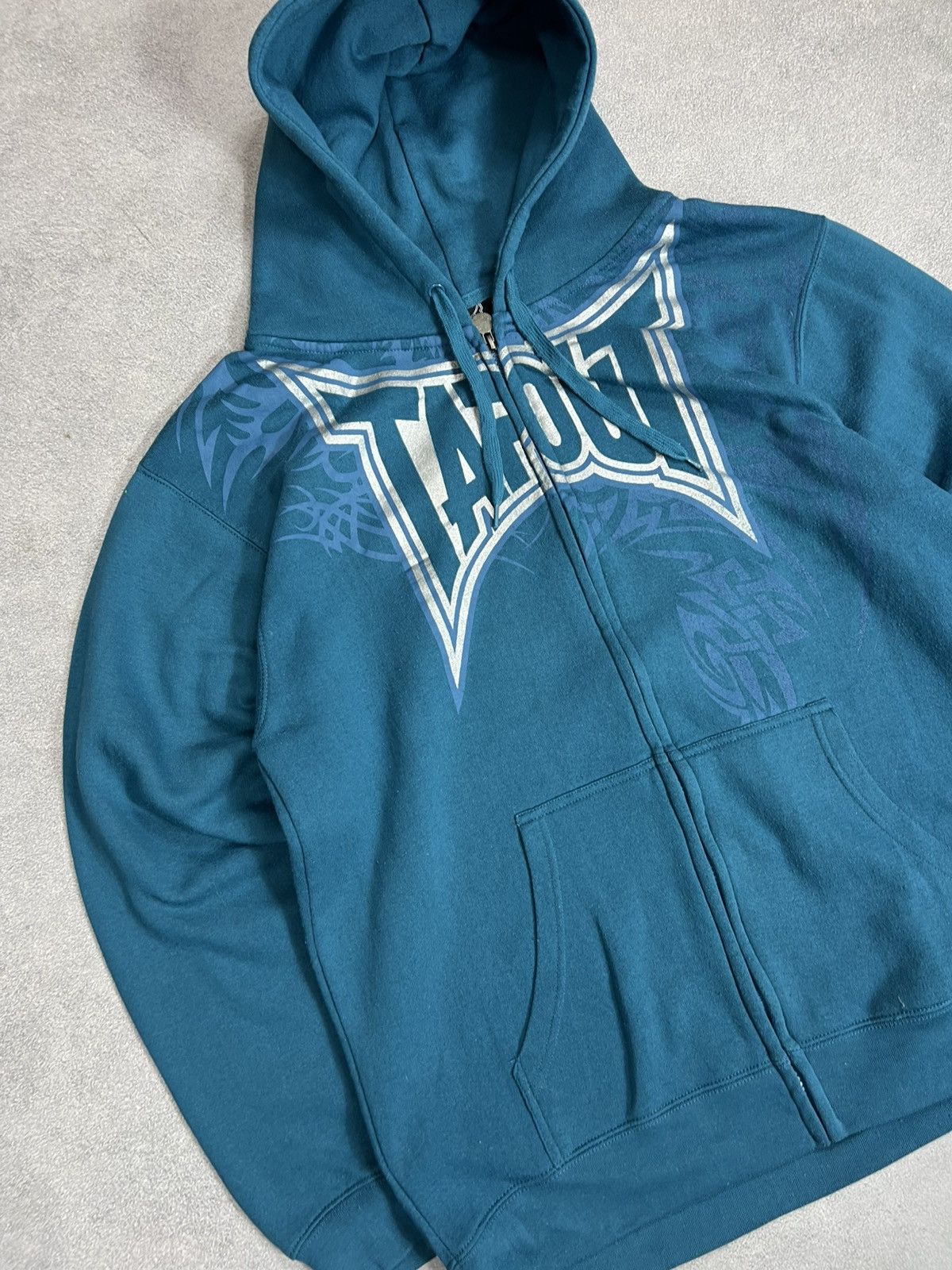 Tapout Tapout streetwear sk8 jnco type oversized y2k hype retro hoo Size US XL / EU 56 / 4 - 5 Thumbnail