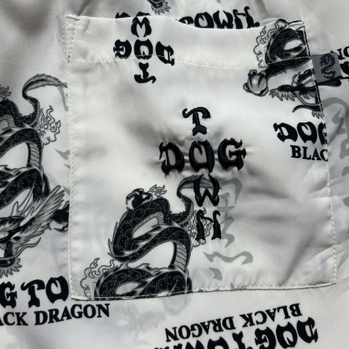 Dogtown Vintage Dogtown Black Dragon Monogram Logo Shorts Pants Size US 33 - 6 Thumbnail