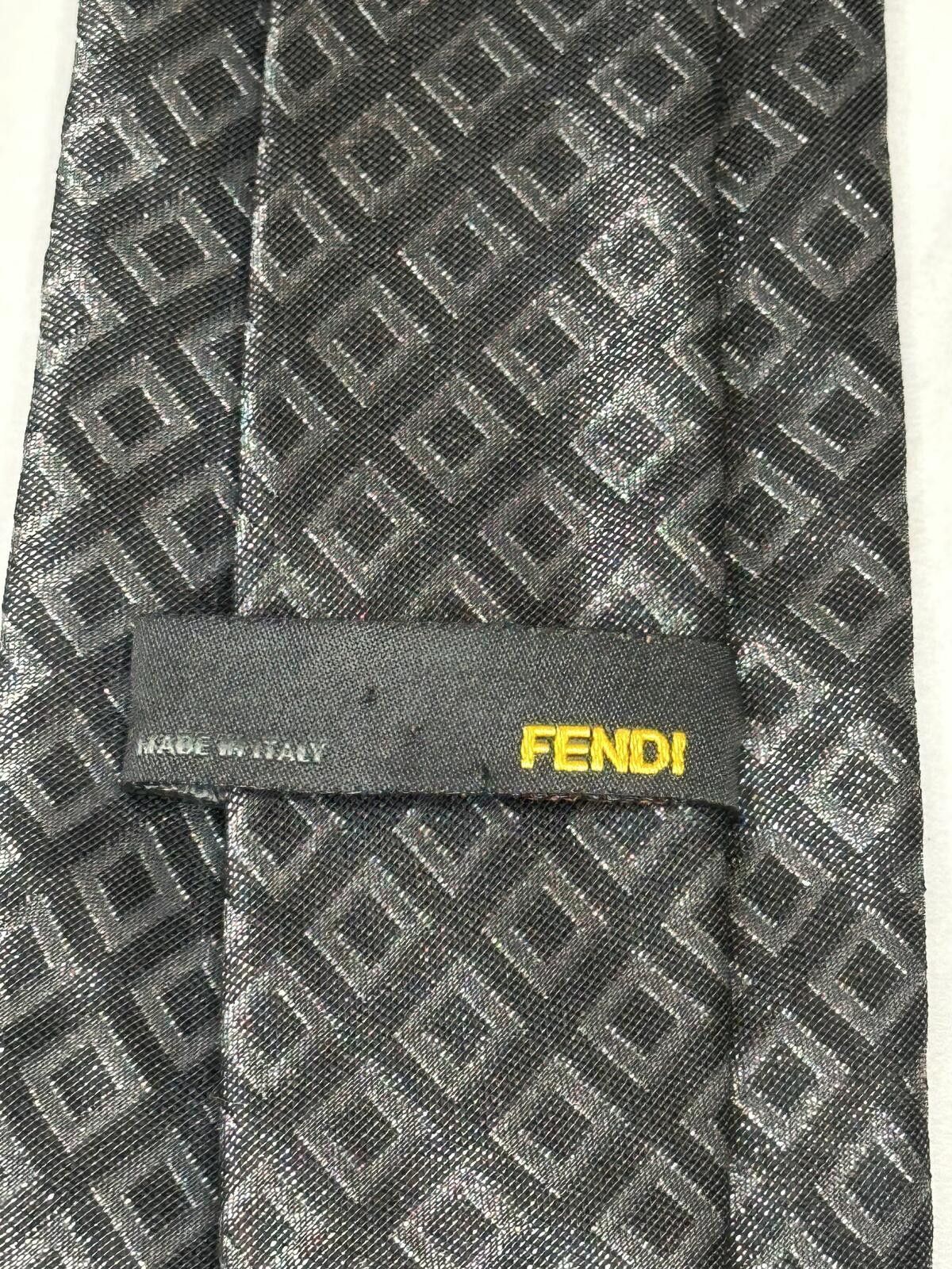 Fendi Vintage Fendi 100% silk tie charcoal/lt grey geometric Size ONE SIZE - 2 Thumbnail