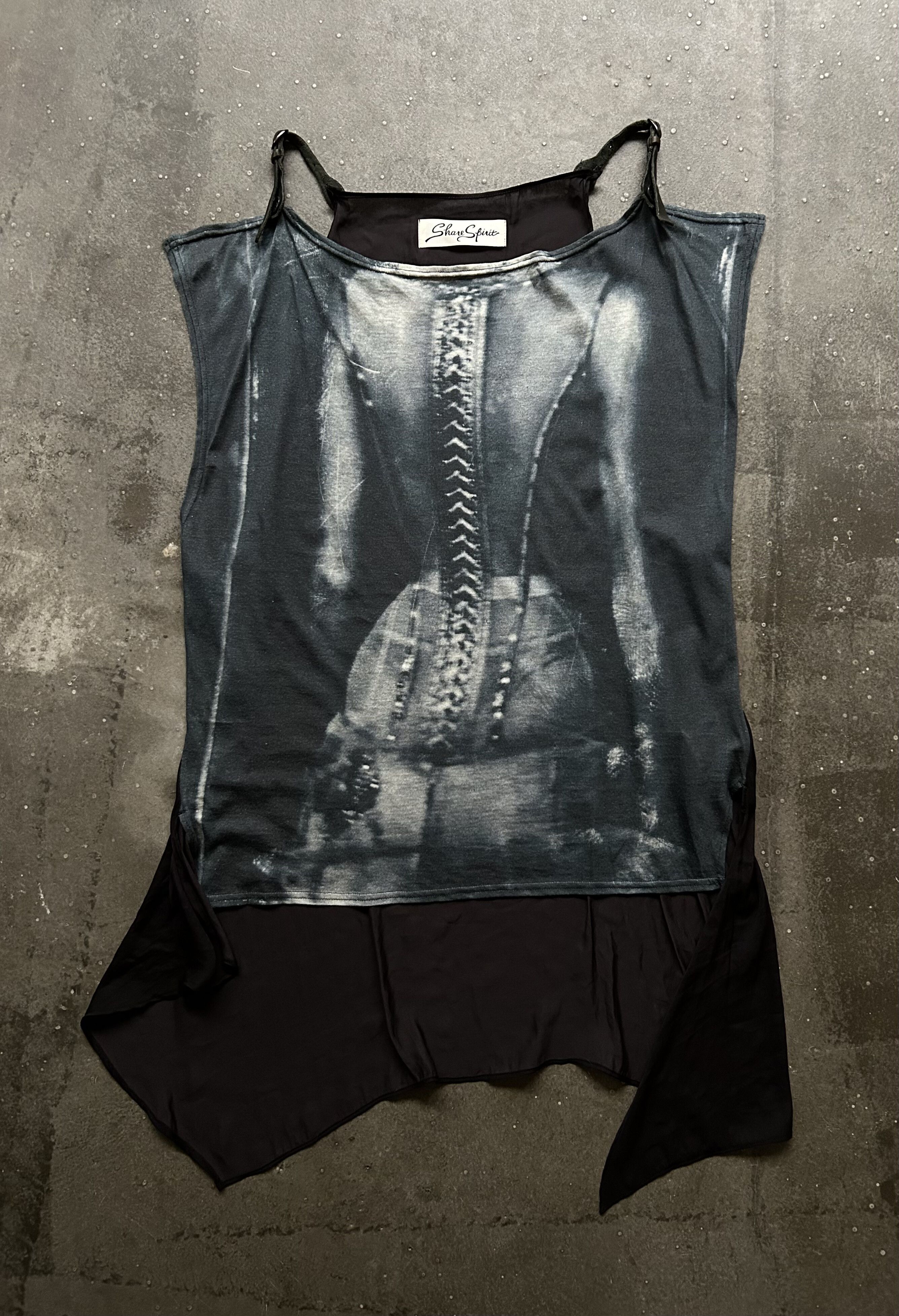 share spirit printed sleeveless dress