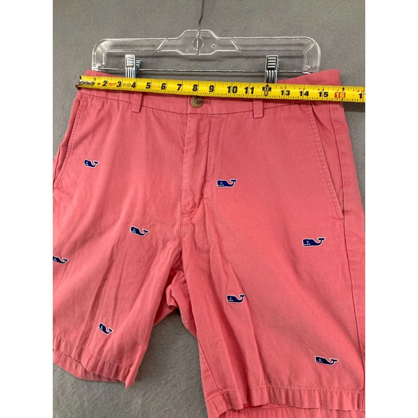 Vineyard Vines Vinyard Vines Shorts 32 Pink Chino Whales all over print Mens Beach Colorful Preppy 90s Womens Men? Size US 32 / EU 48 - 2 Thumbnail